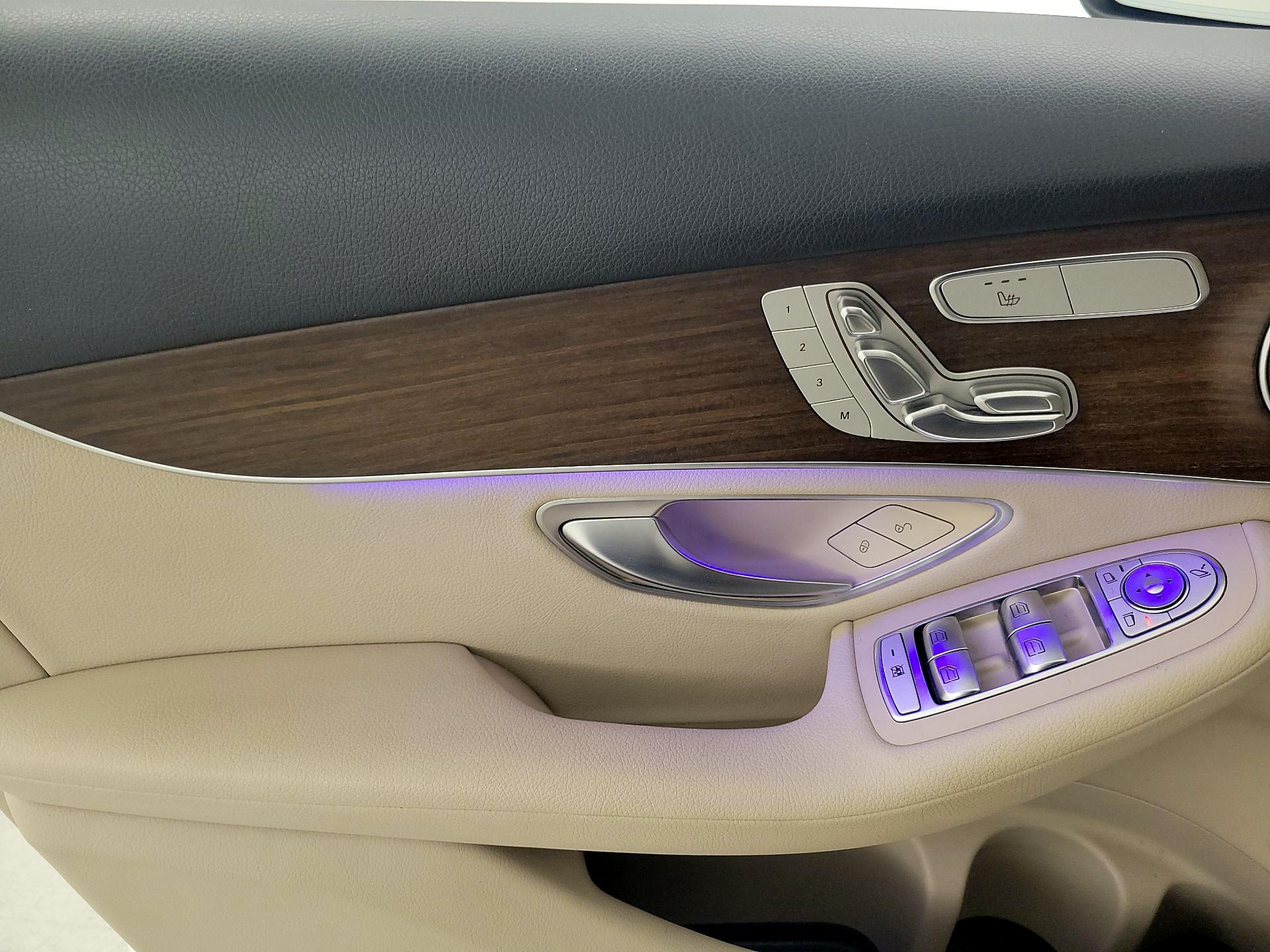 Thumbnail: 2021 Mercedes-Benz GLC - 12