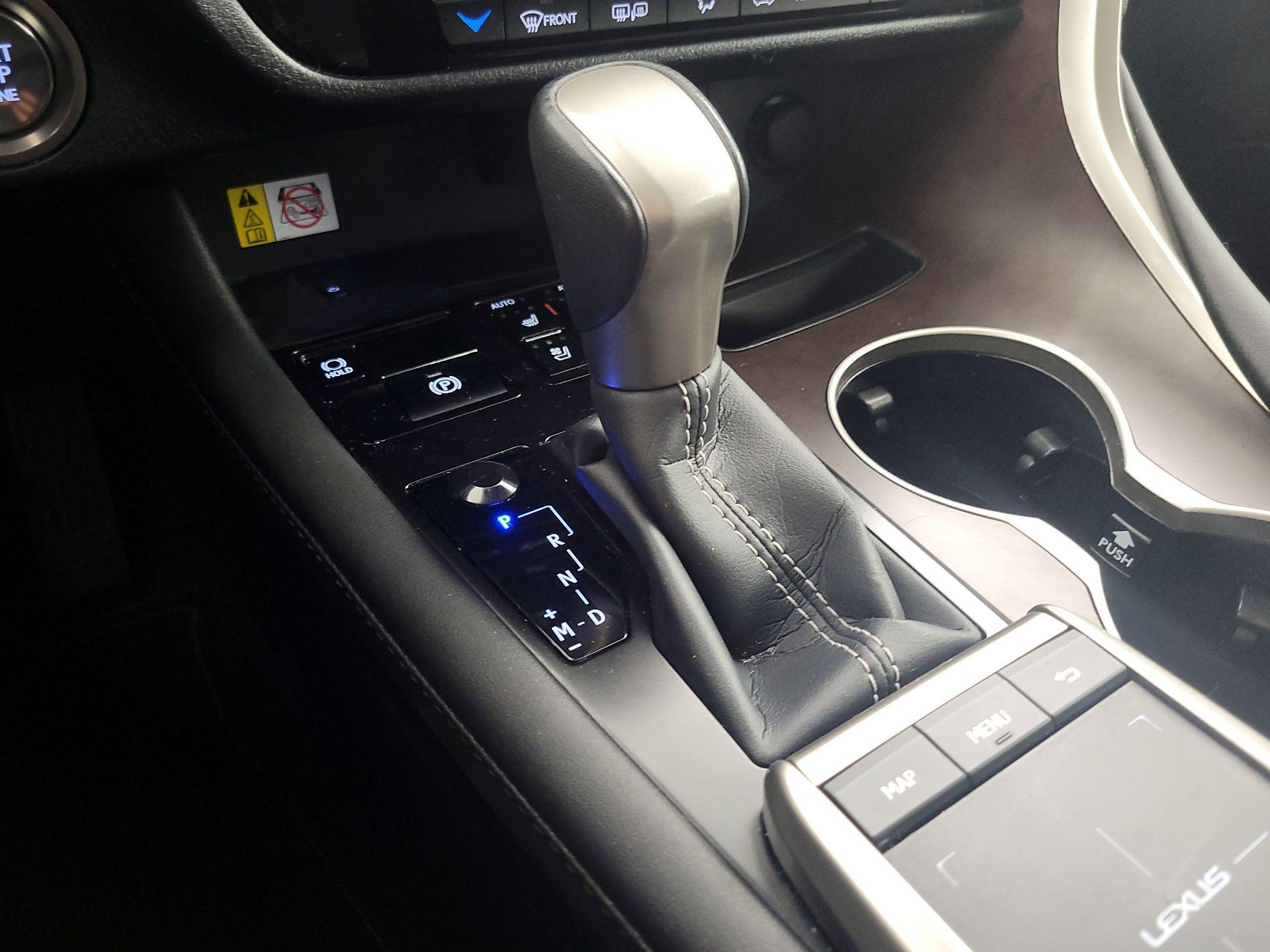 Thumbnail: 2022 Lexus RX - 18