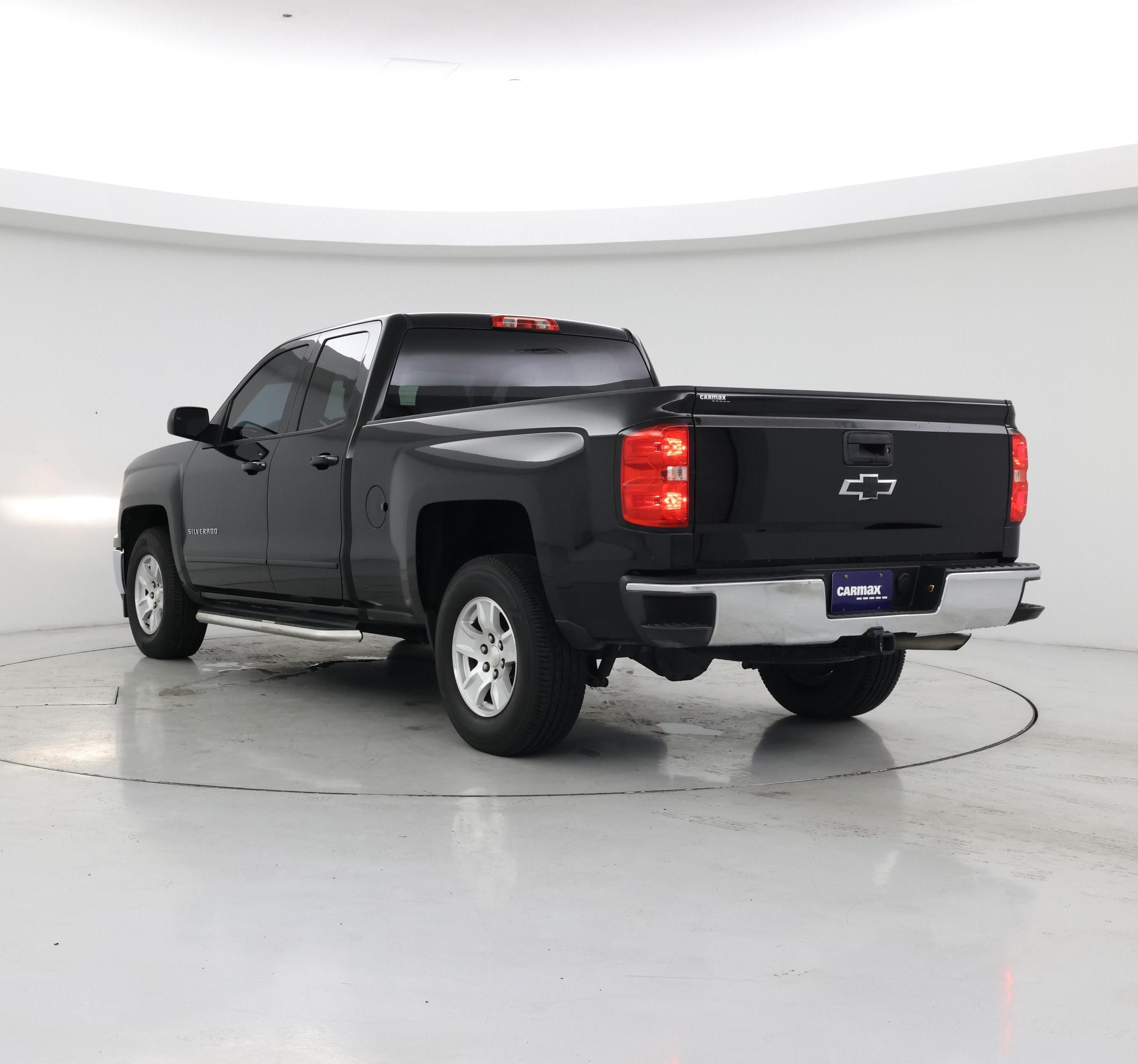 Thumbnail: 2015 Chevrolet Silverado 1500 - 2