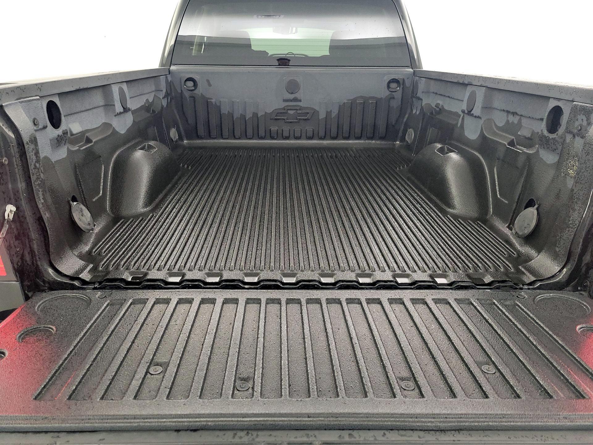 Thumbnail: 2015 Chevrolet Silverado 1500 - 20