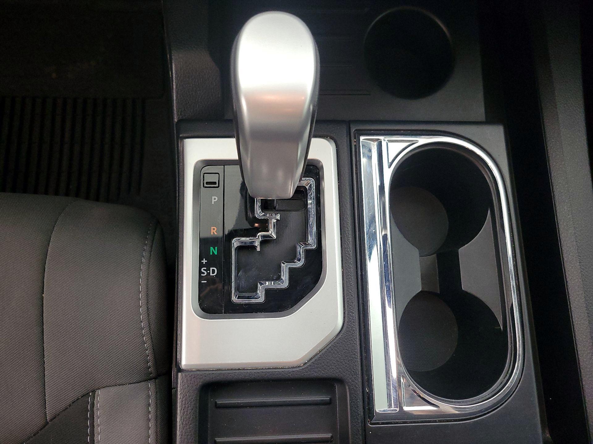 Thumbnail: 2020 Toyota Tundra - 17