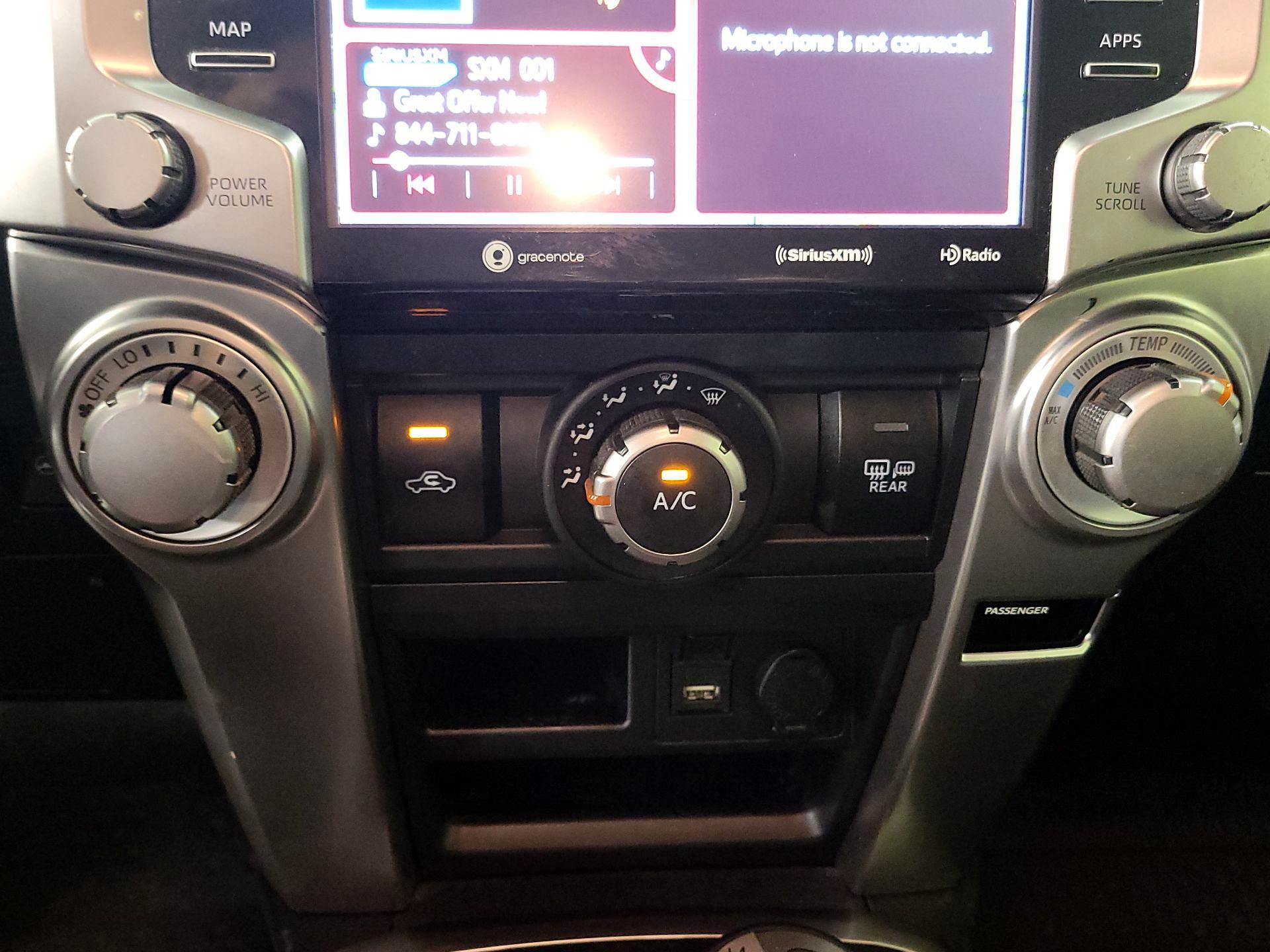 Thumbnail: 2023 Toyota 4Runner - 17