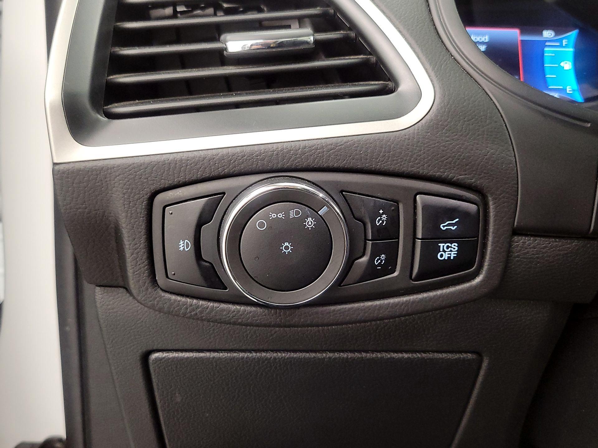 Thumbnail: 2024 Ford Edge - 13