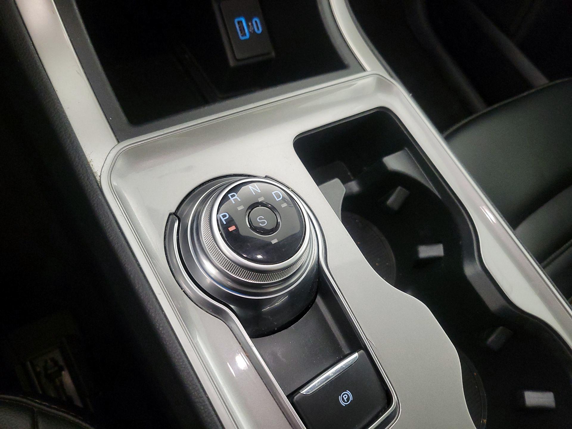 Thumbnail: 2024 Ford Edge - 17