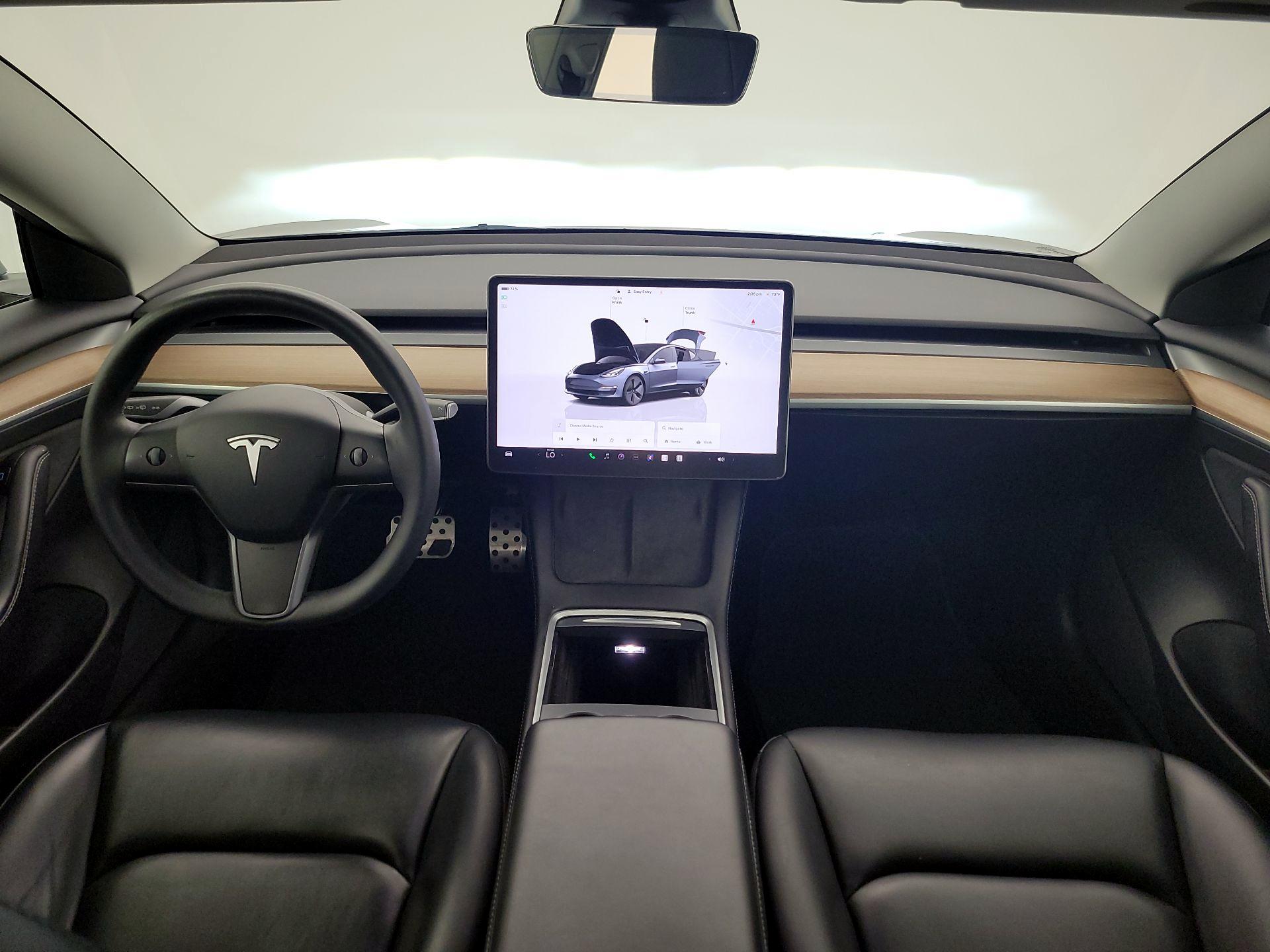 Thumbnail: 2023 Tesla Model 3 - 9