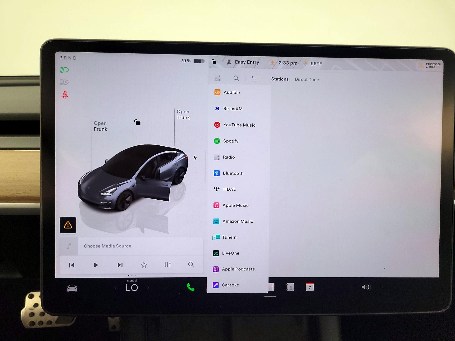 Thumbnail: 2023 Tesla Model 3 - 15