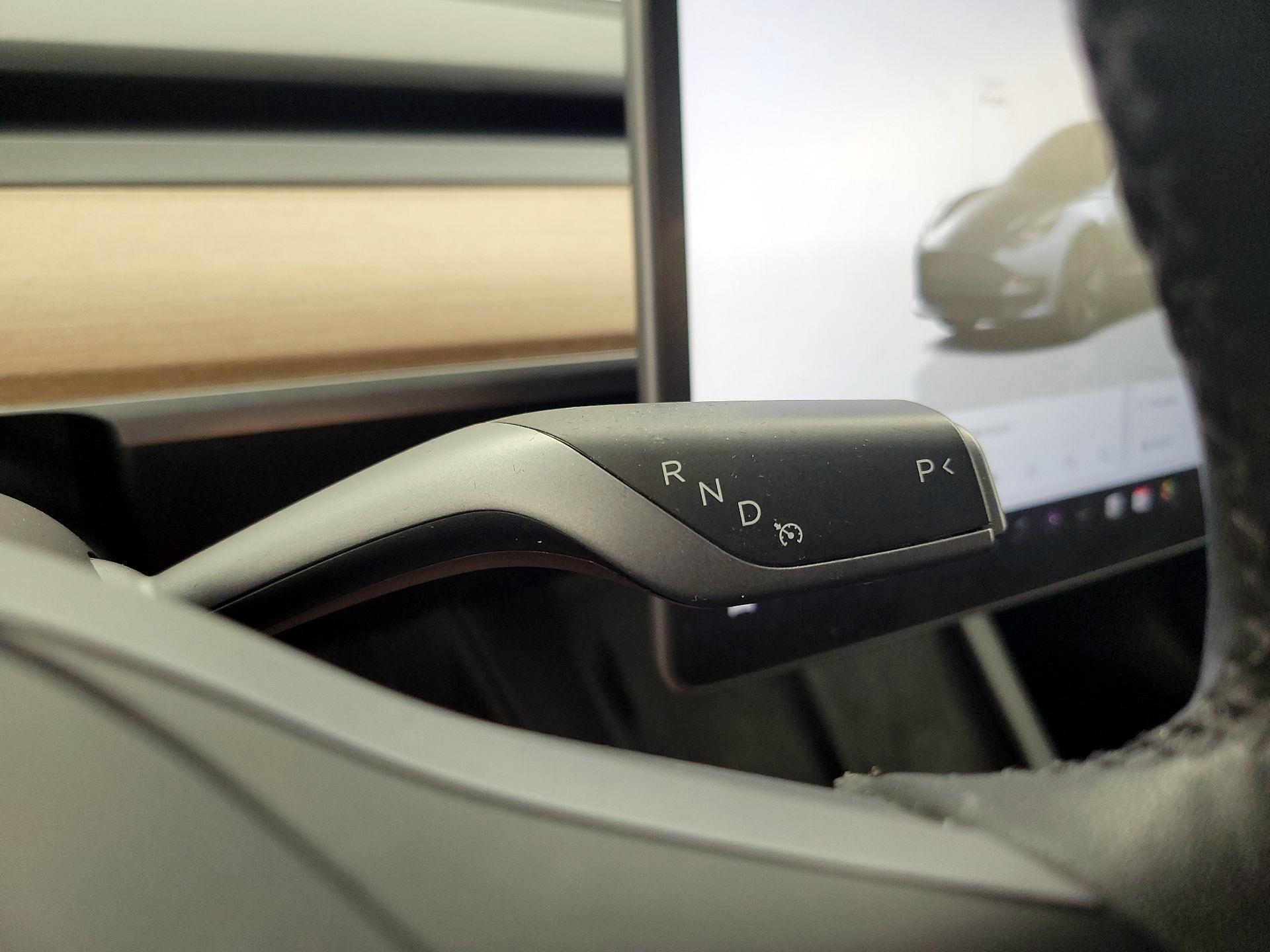 Thumbnail: 2023 Tesla Model 3 - 17