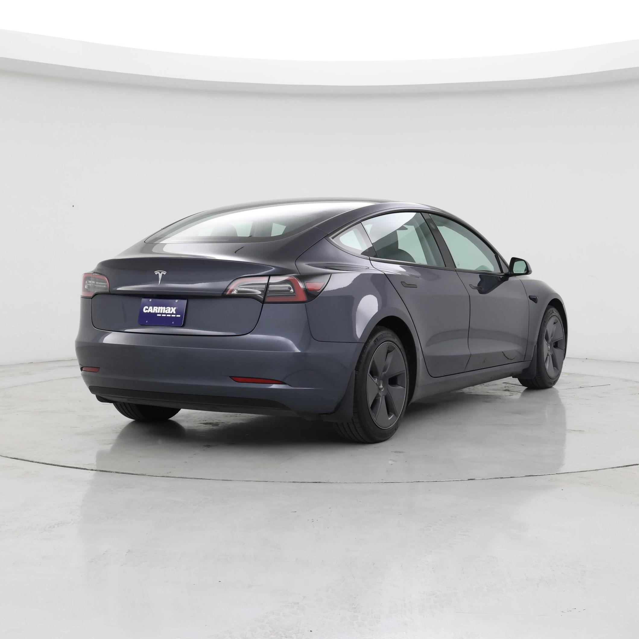 Thumbnail: 2023 Tesla Model 3 - 8