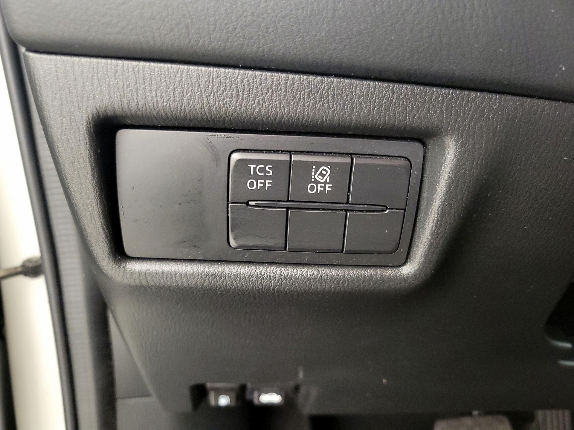 Thumbnail: 2018 Mazda CX-5 - 13