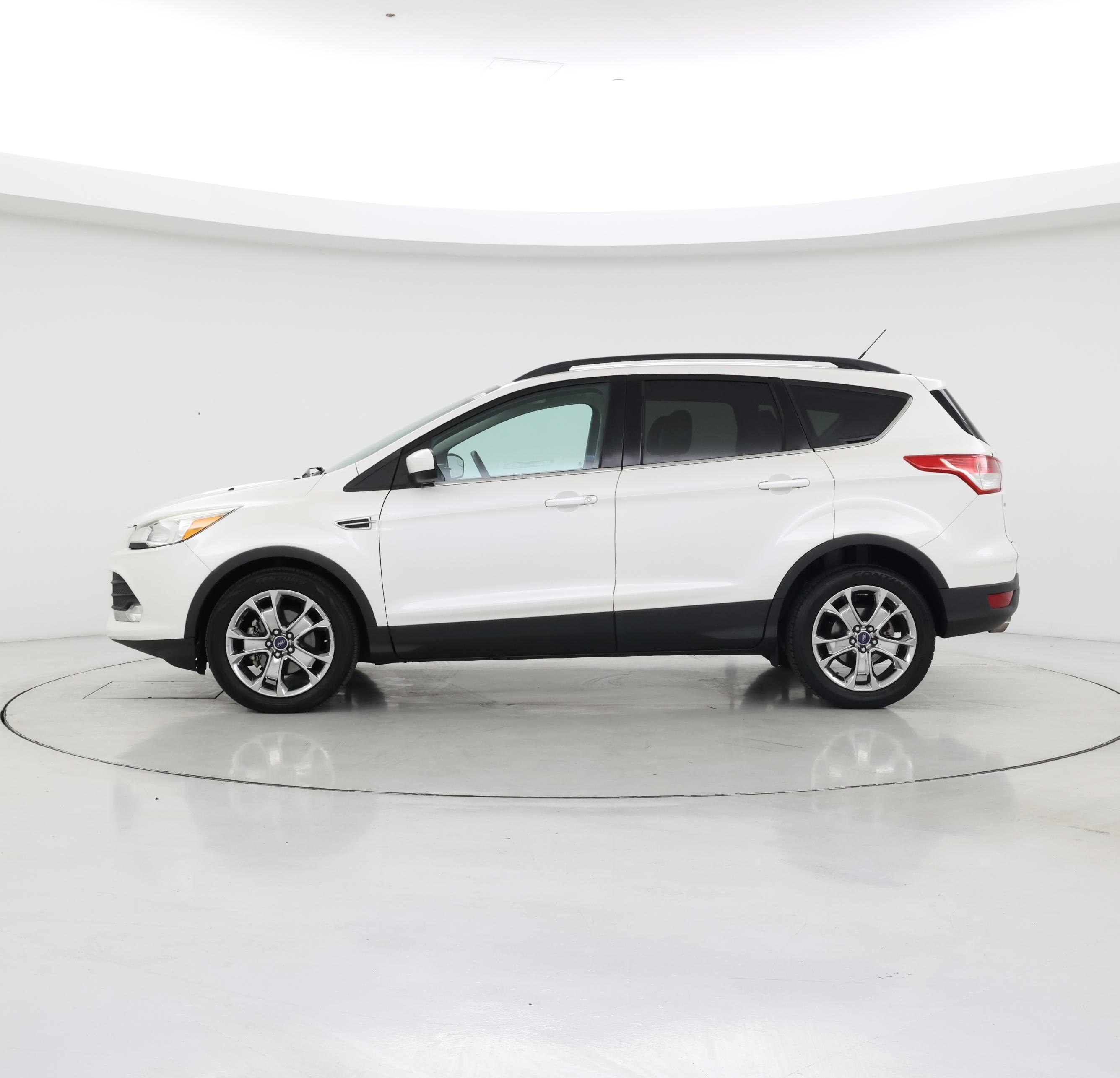 Thumbnail: 2014 Ford Escape - 3