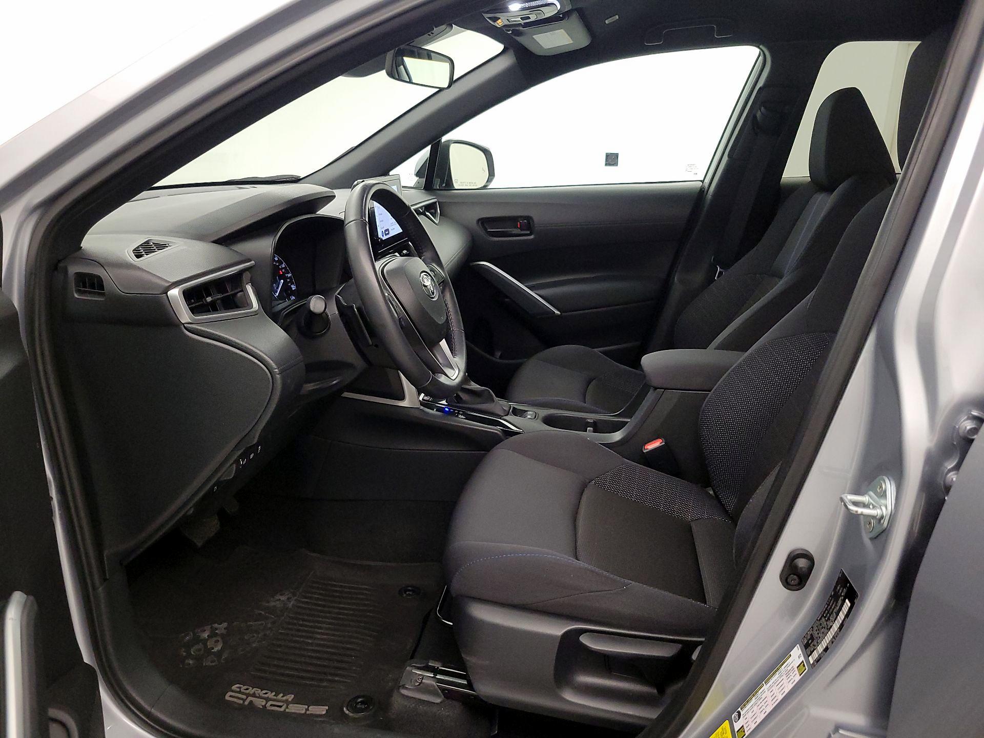 Thumbnail: 2024 Toyota Corolla Cross - 11