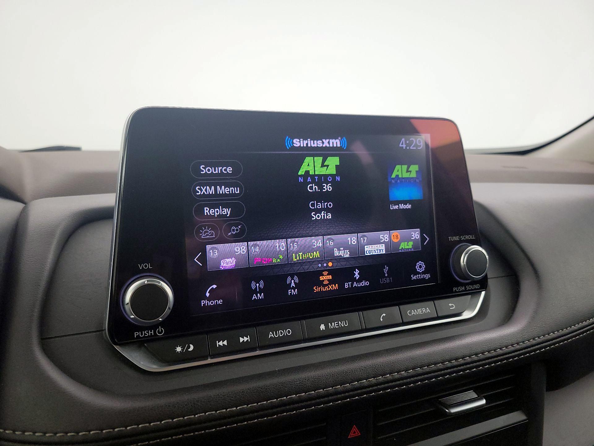 Thumbnail: 2023 Nissan Rogue - 15