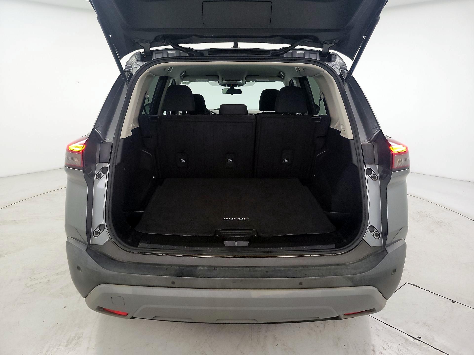 Thumbnail: 2023 Nissan Rogue - 20