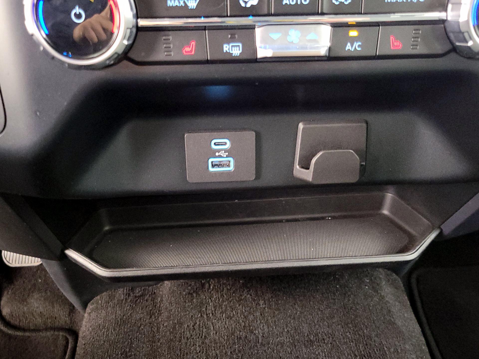 Thumbnail: 2023 Ford F-150 - 19