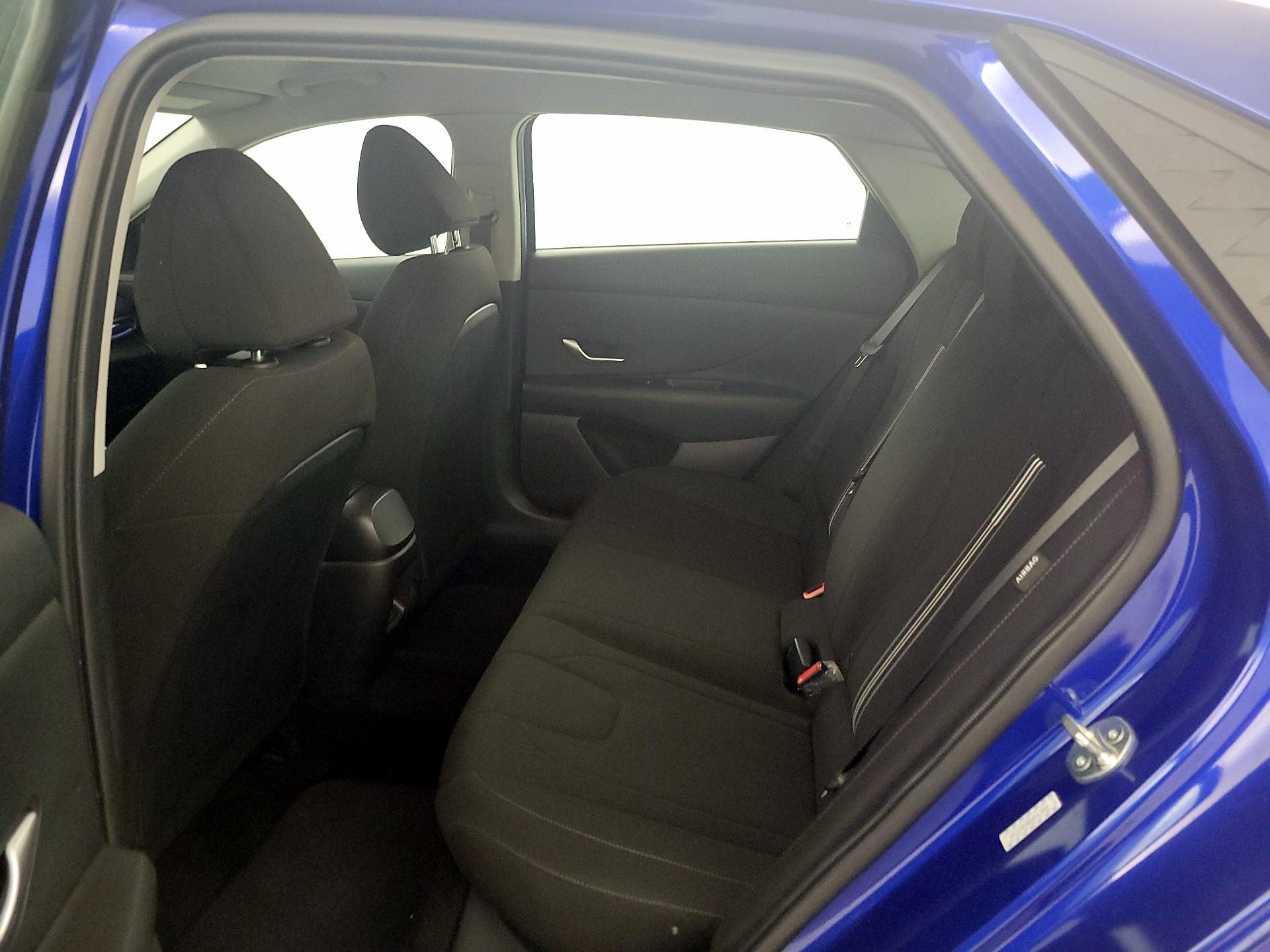 Thumbnail: 2024 Hyundai Elantra - 20