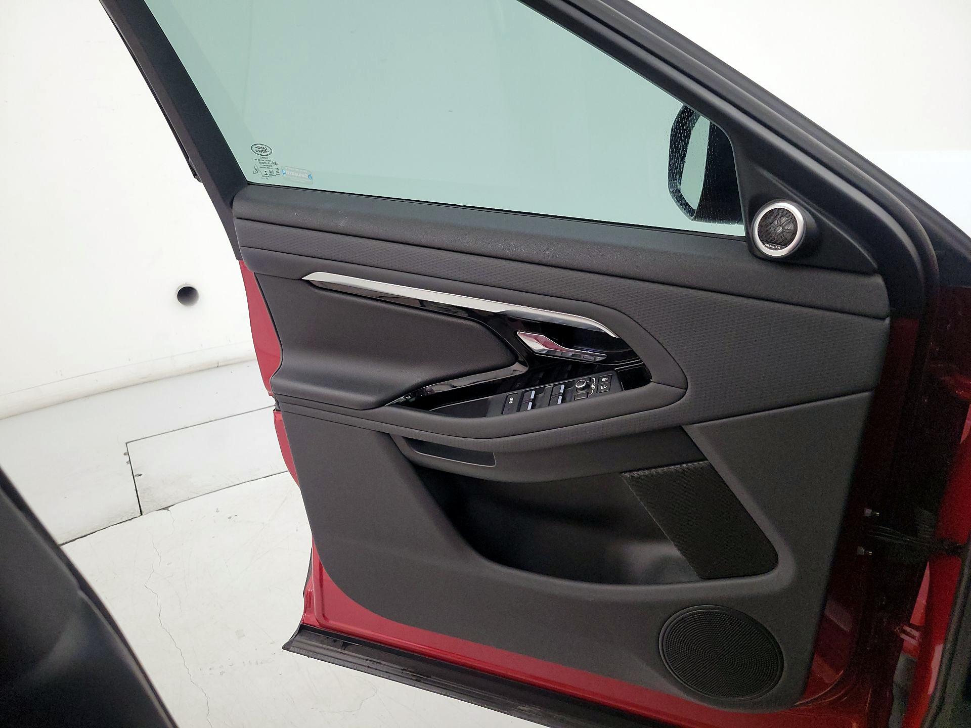 Thumbnail: 2021 Land Rover Range Rover Evoque - 12