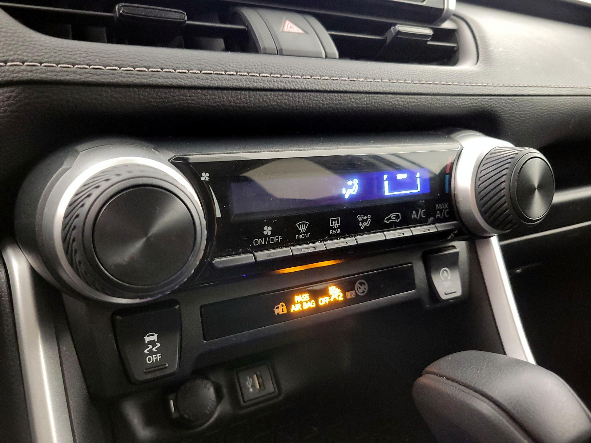 Thumbnail: 2023 Toyota RAV4 - 16