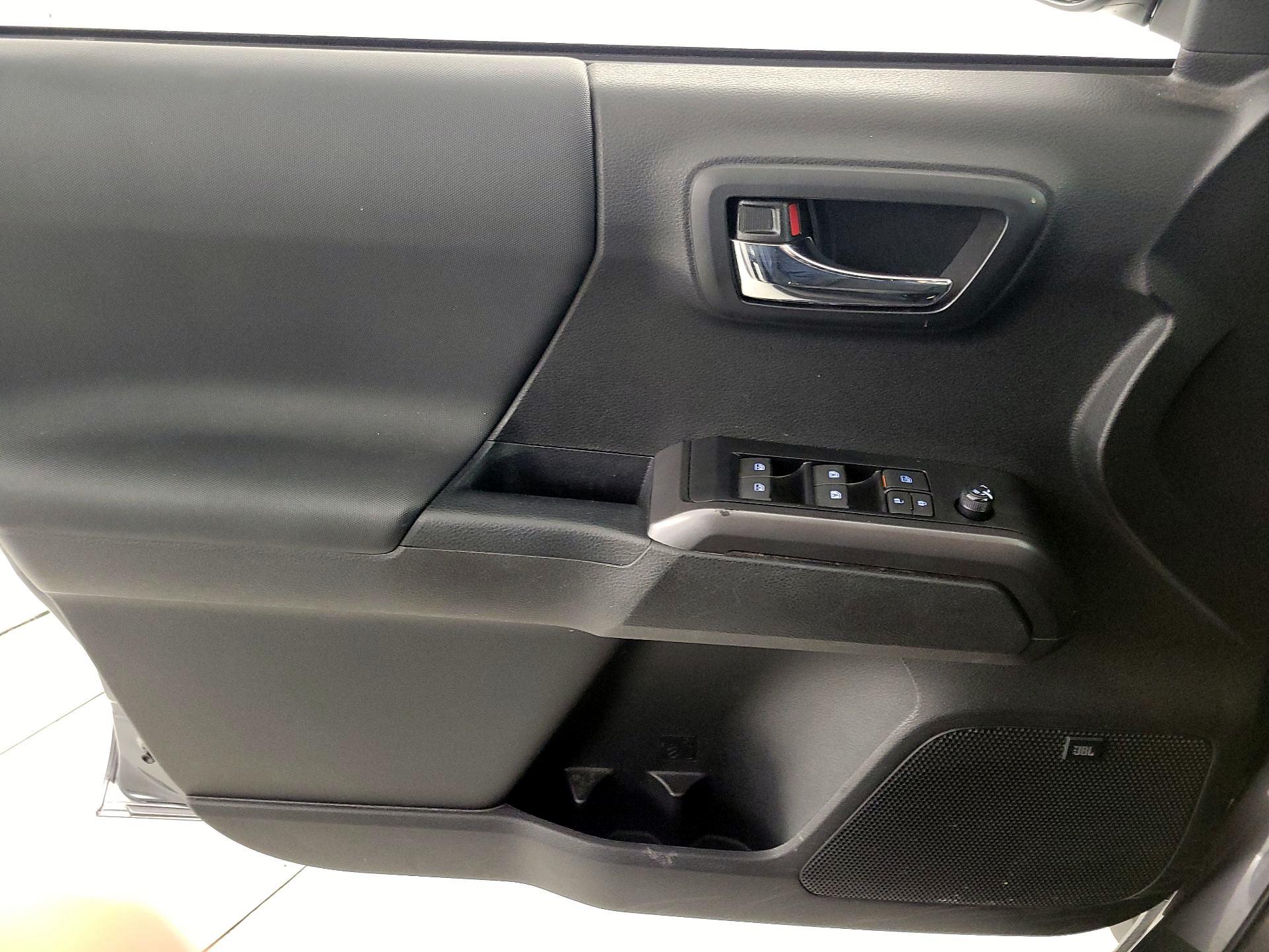 Thumbnail: 2023 Toyota Tacoma - 12