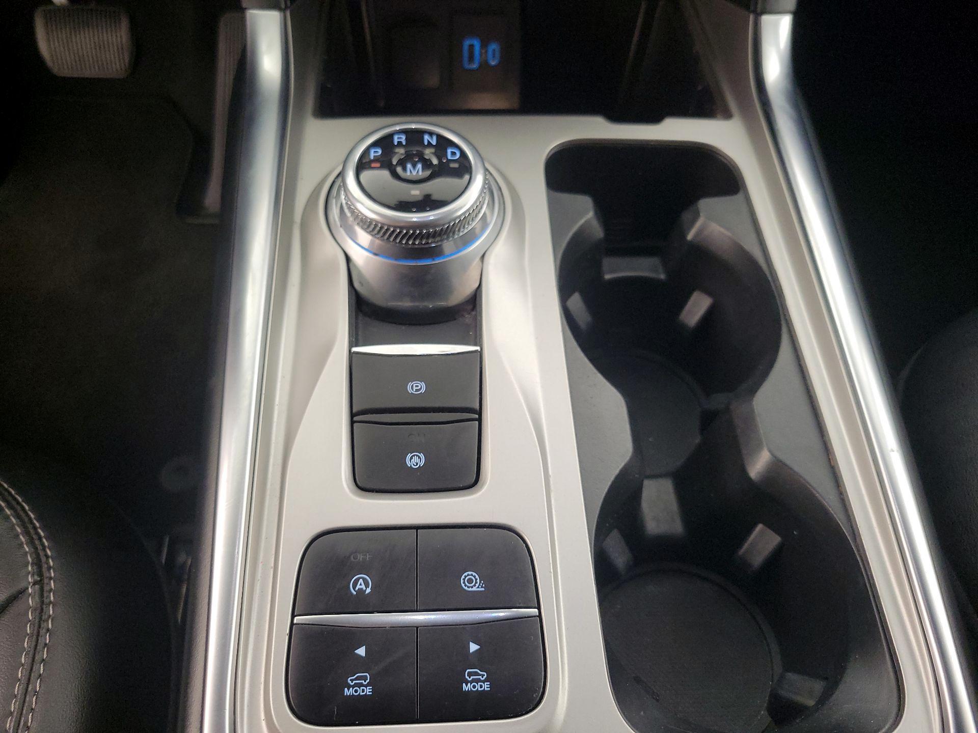 Thumbnail: 2021 Ford Explorer - 18