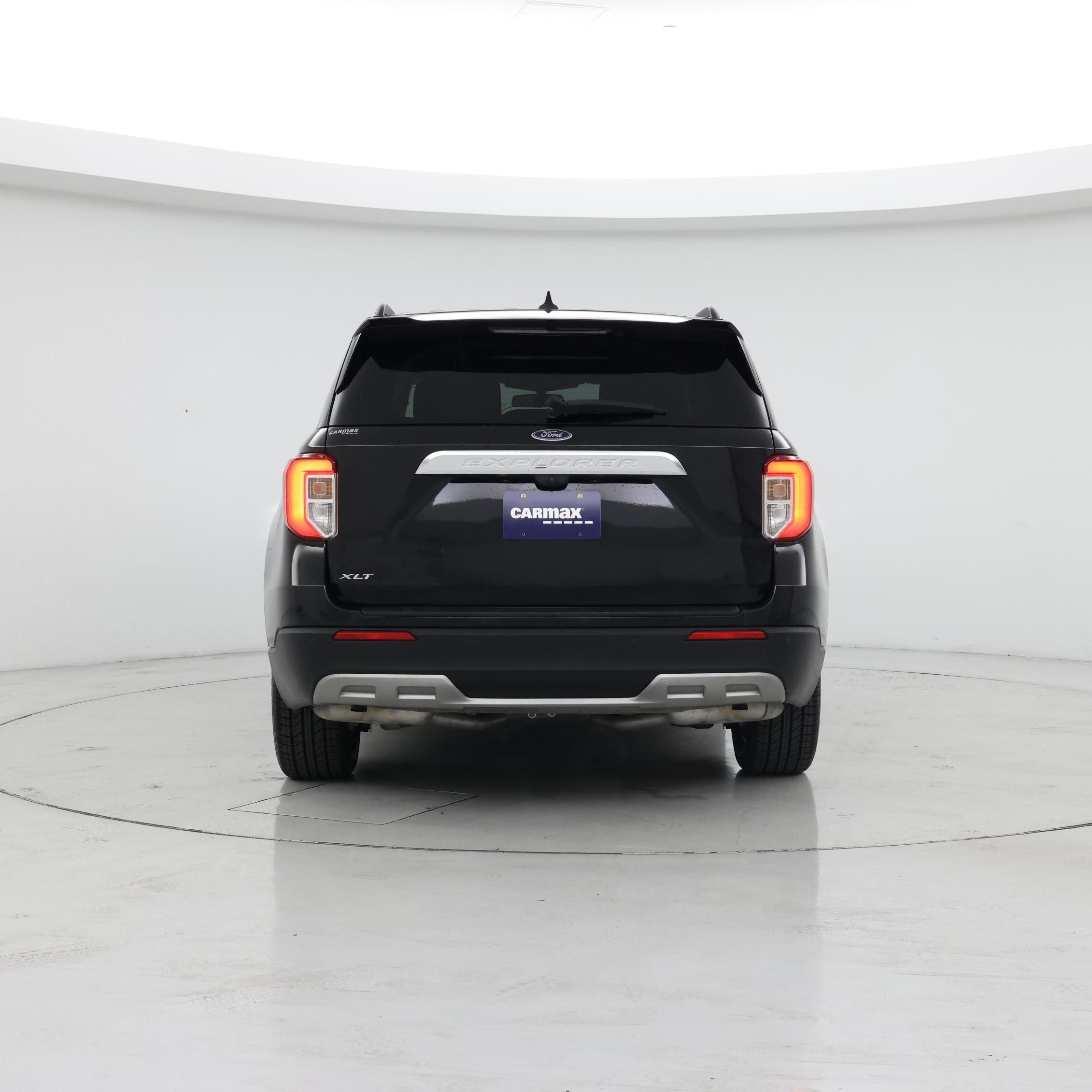 Thumbnail: 2021 Ford Explorer - 6