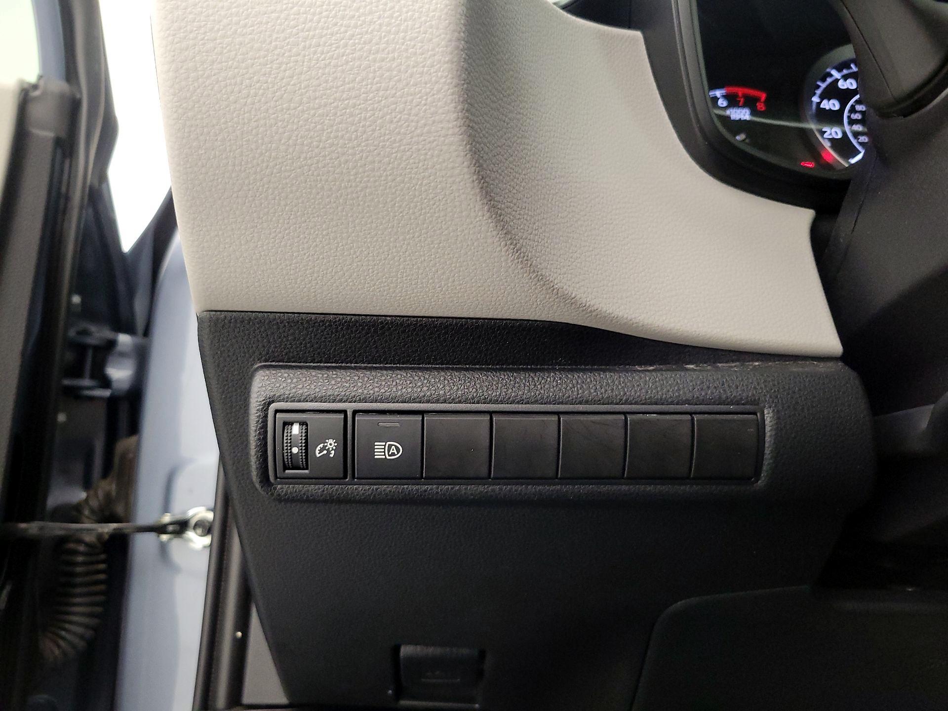 Thumbnail: 2022 Toyota Corolla - 13