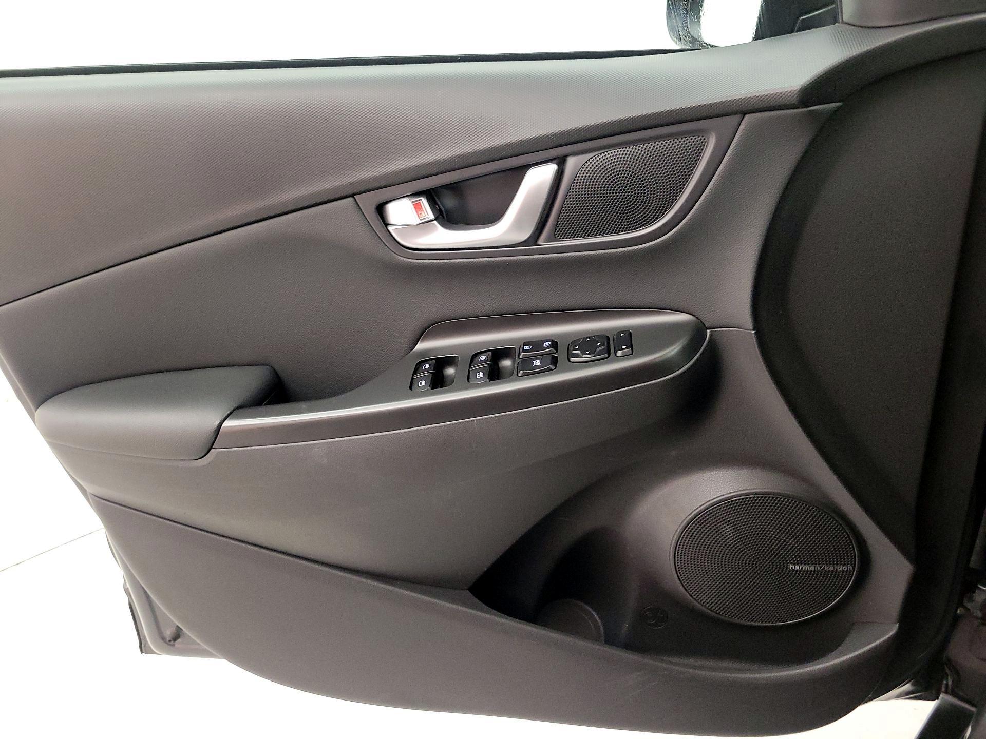 Thumbnail: 2023 Hyundai Kona - 12