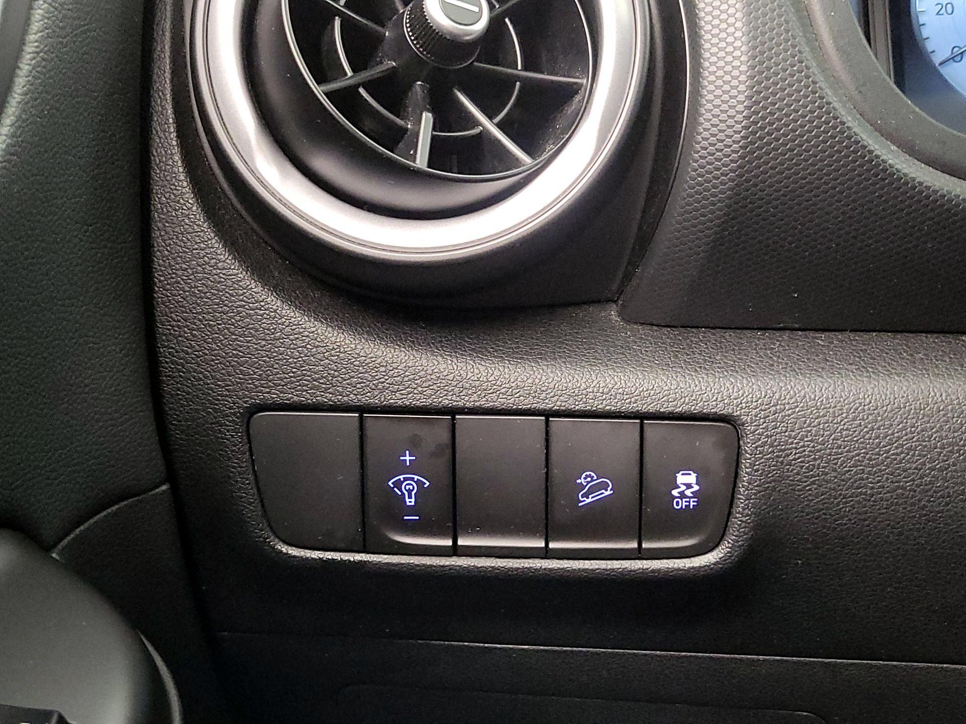 Thumbnail: 2023 Hyundai Kona - 13