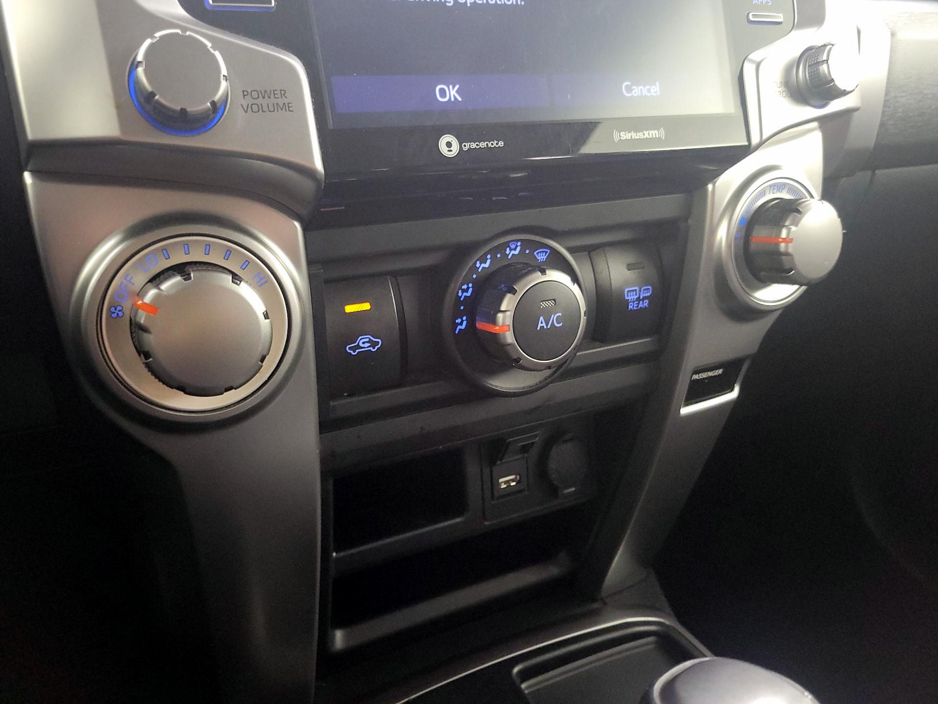 Thumbnail: 2023 Toyota 4Runner - 16