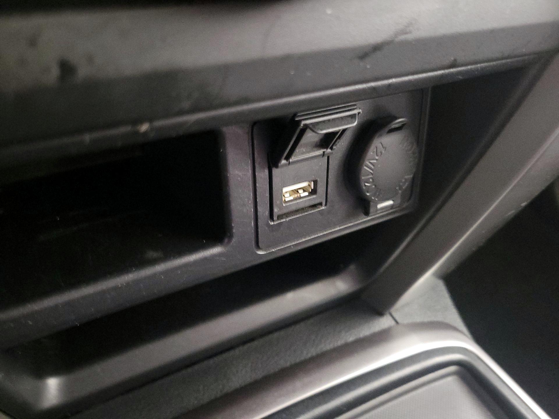 Thumbnail: 2023 Toyota 4Runner - 18