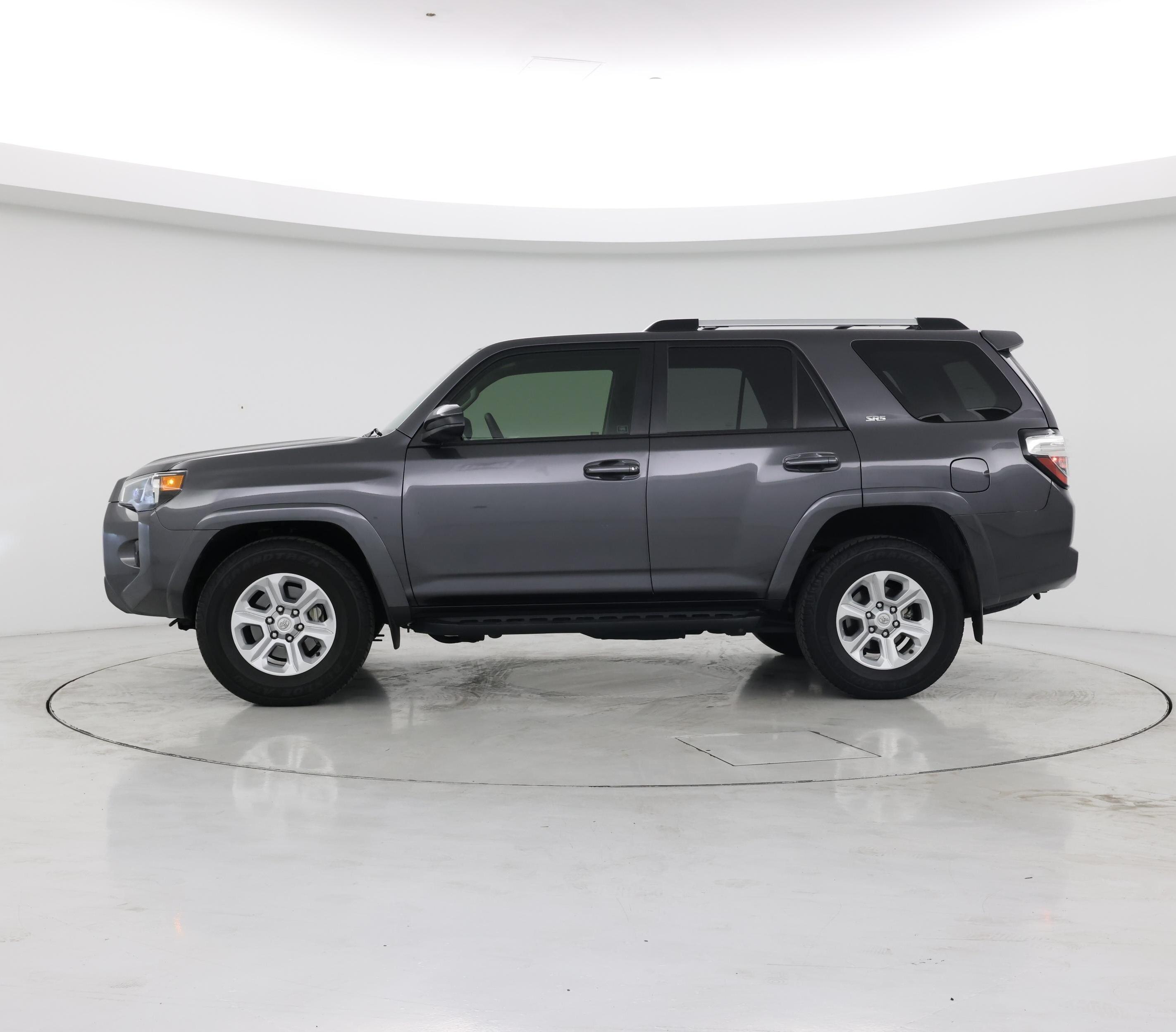 Thumbnail: 2023 Toyota 4Runner - 3