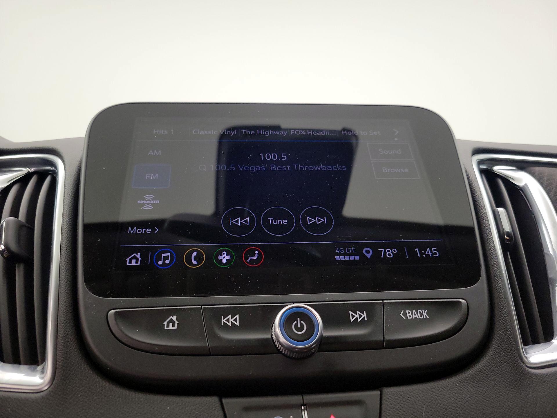 Thumbnail: 2021 Chevrolet Malibu - 15