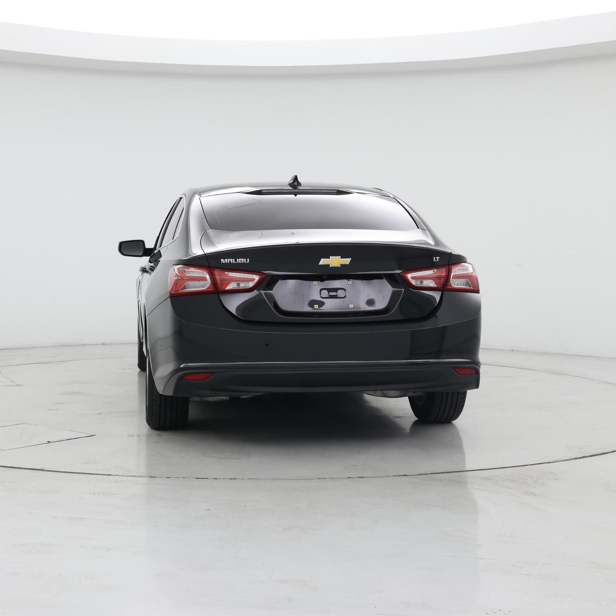 Thumbnail: 2021 Chevrolet Malibu - 6