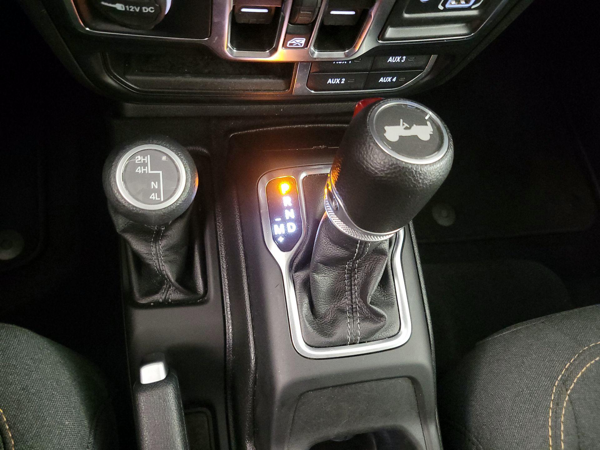 Thumbnail: 2024 Jeep Wrangler - 17