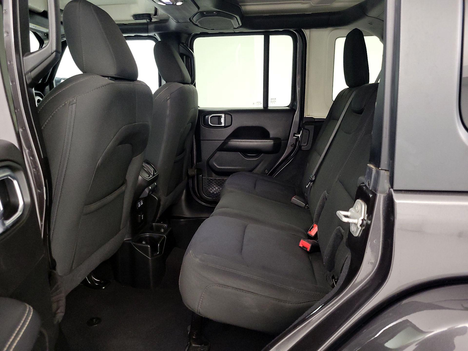 Thumbnail: 2020 Jeep Wrangler - 19