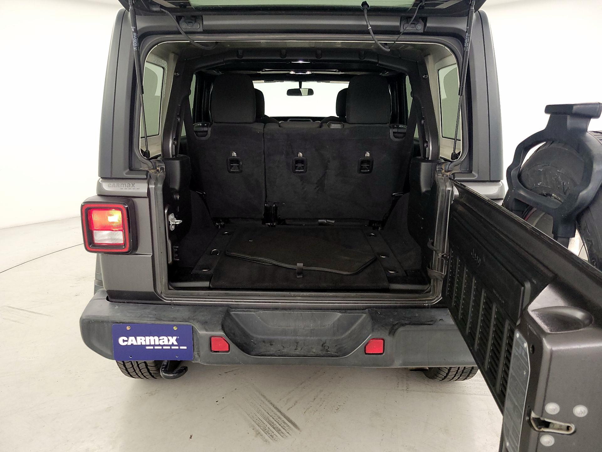 Thumbnail: 2020 Jeep Wrangler - 20