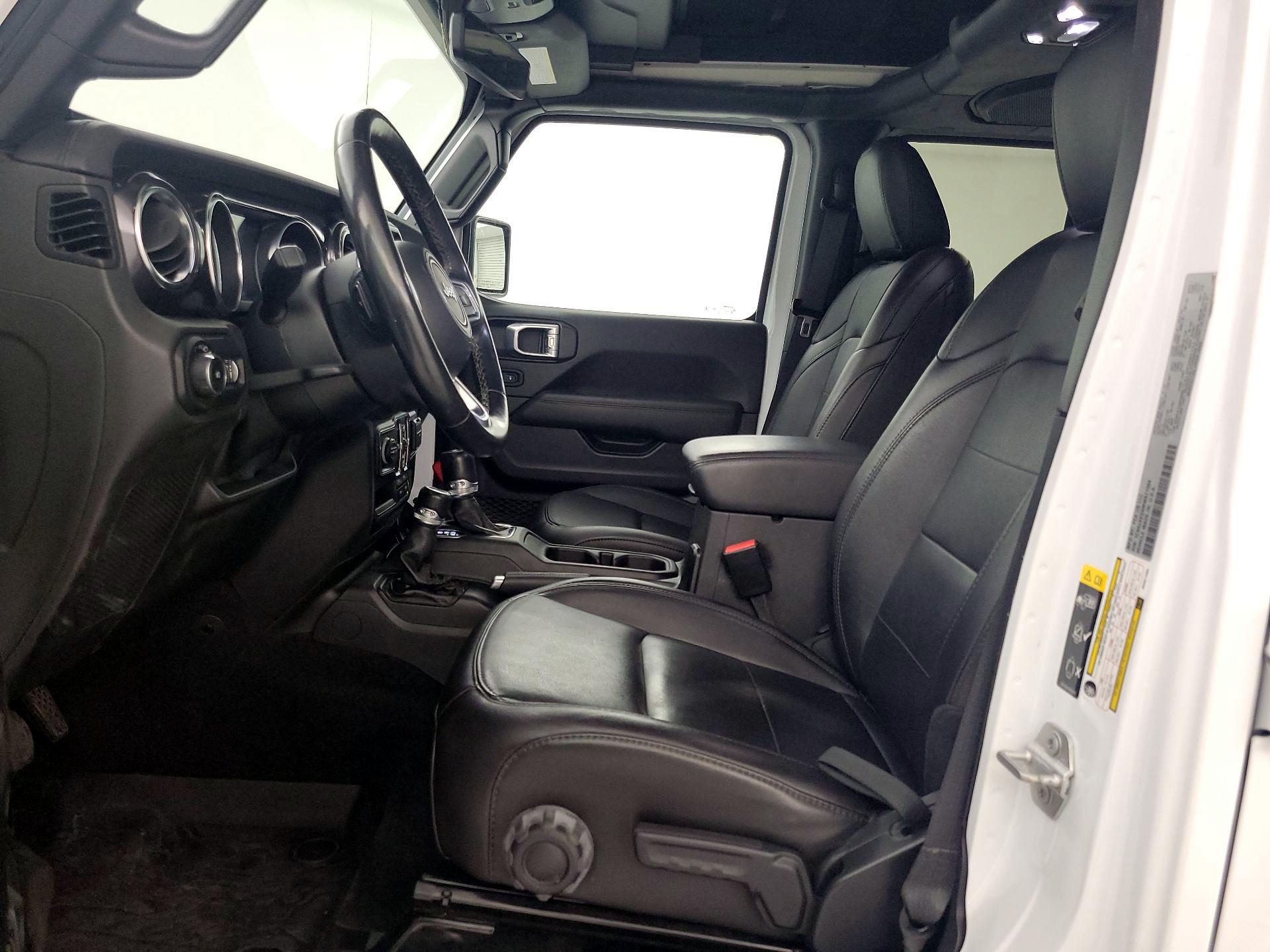 Thumbnail: 2021 Jeep Wrangler - 11