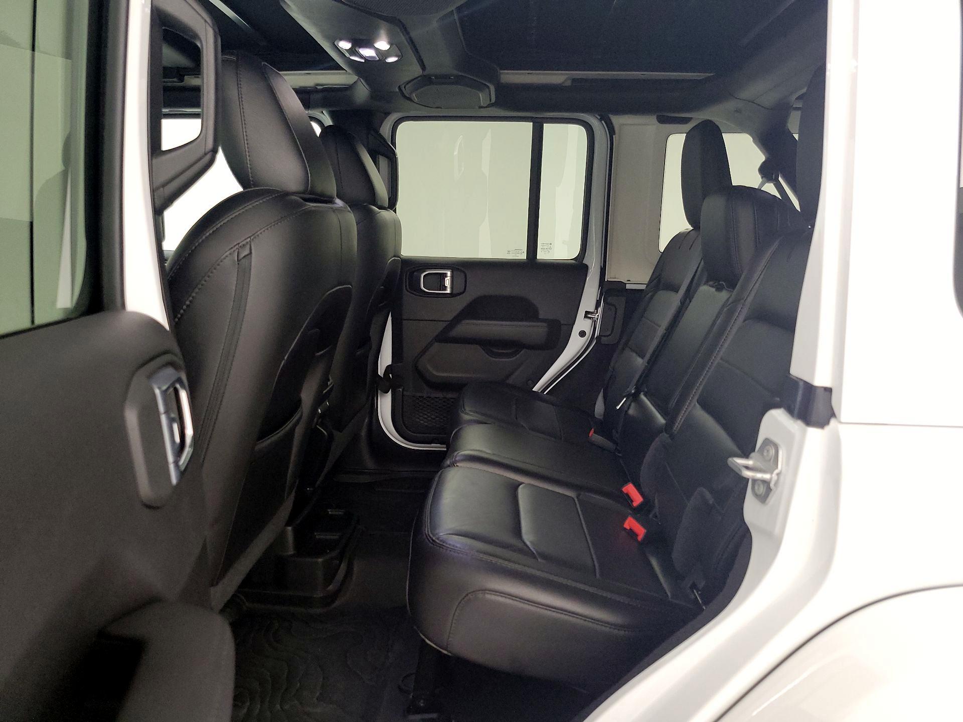 Thumbnail: 2021 Jeep Wrangler - 20