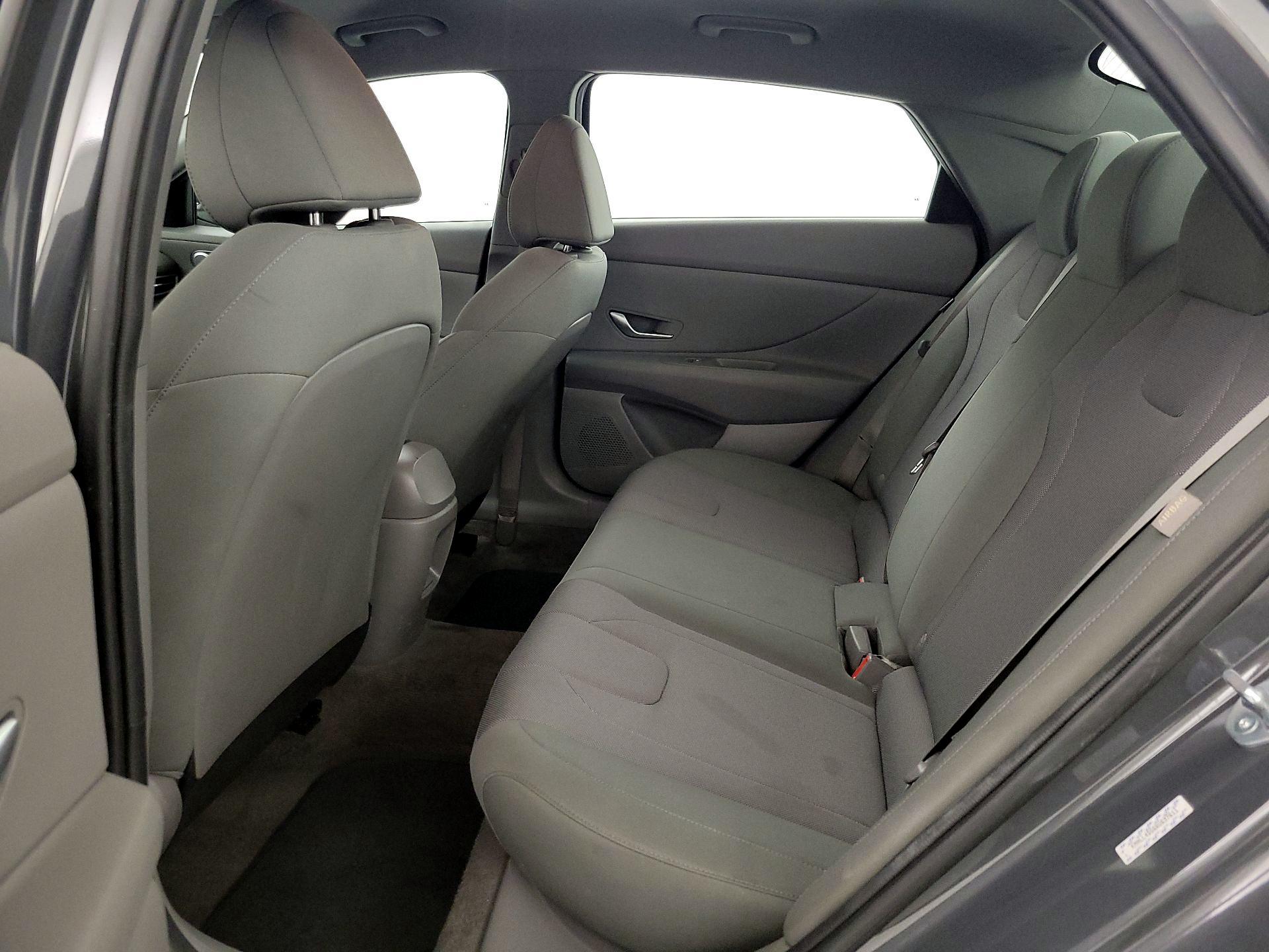 Thumbnail: 2024 Hyundai Elantra - 19