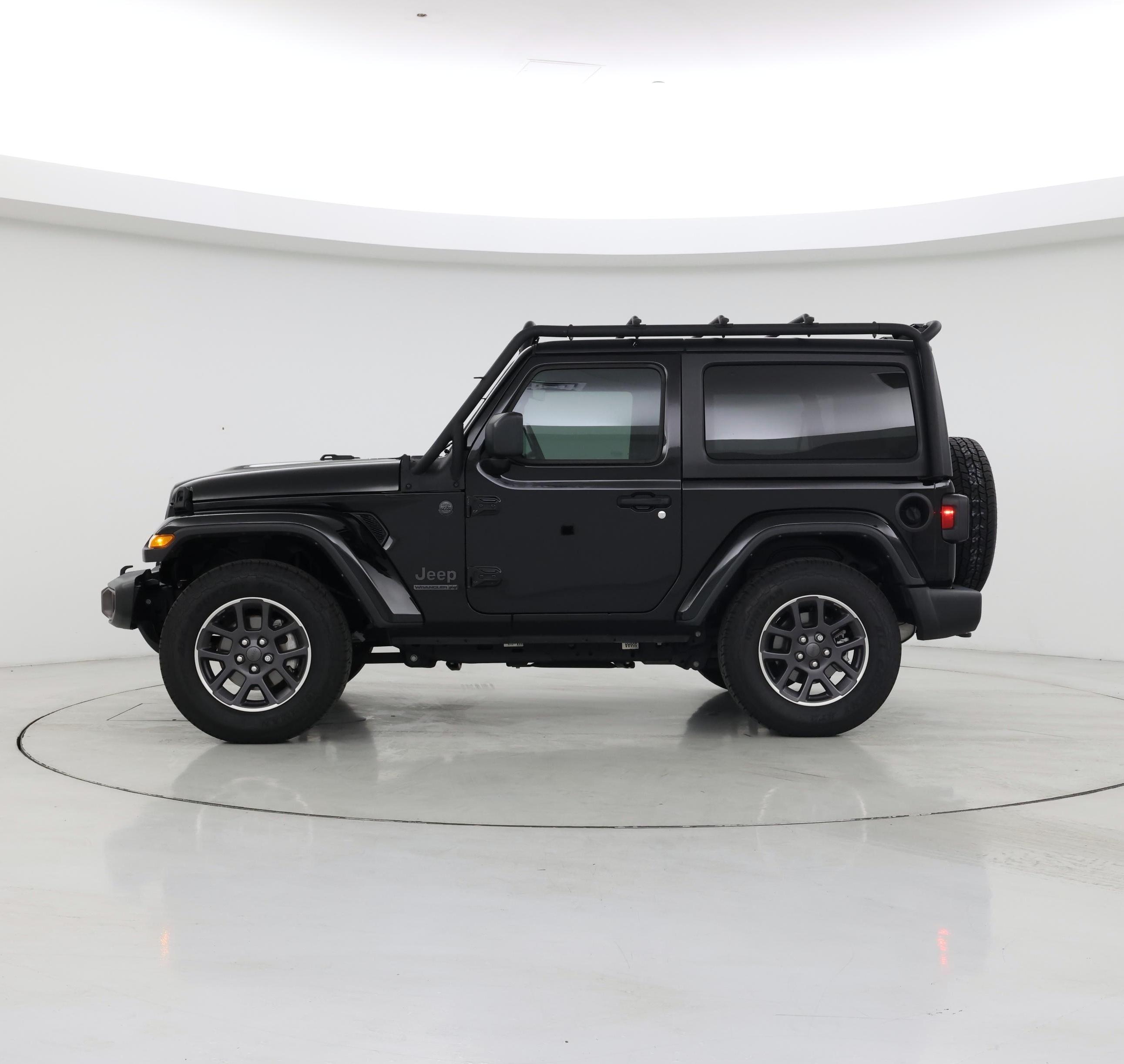 Thumbnail: 2021 Jeep Wrangler - 3