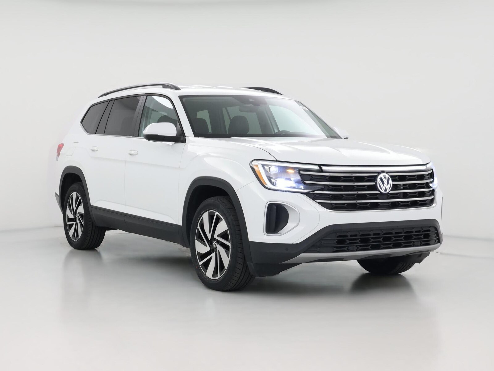 2024 Volkswagen Atlas SE w/Tech