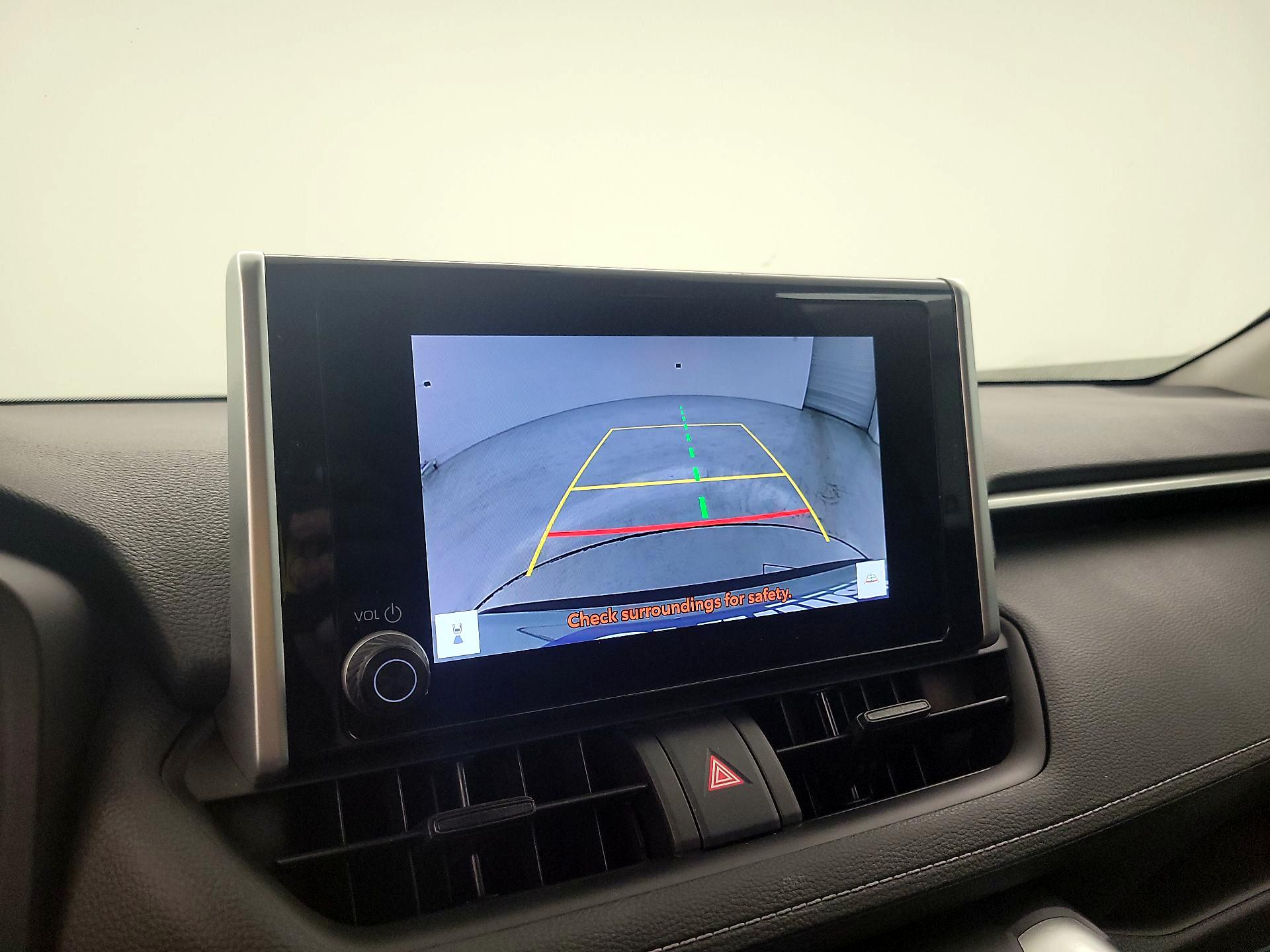 Thumbnail: 2023 Toyota RAV4 - 14