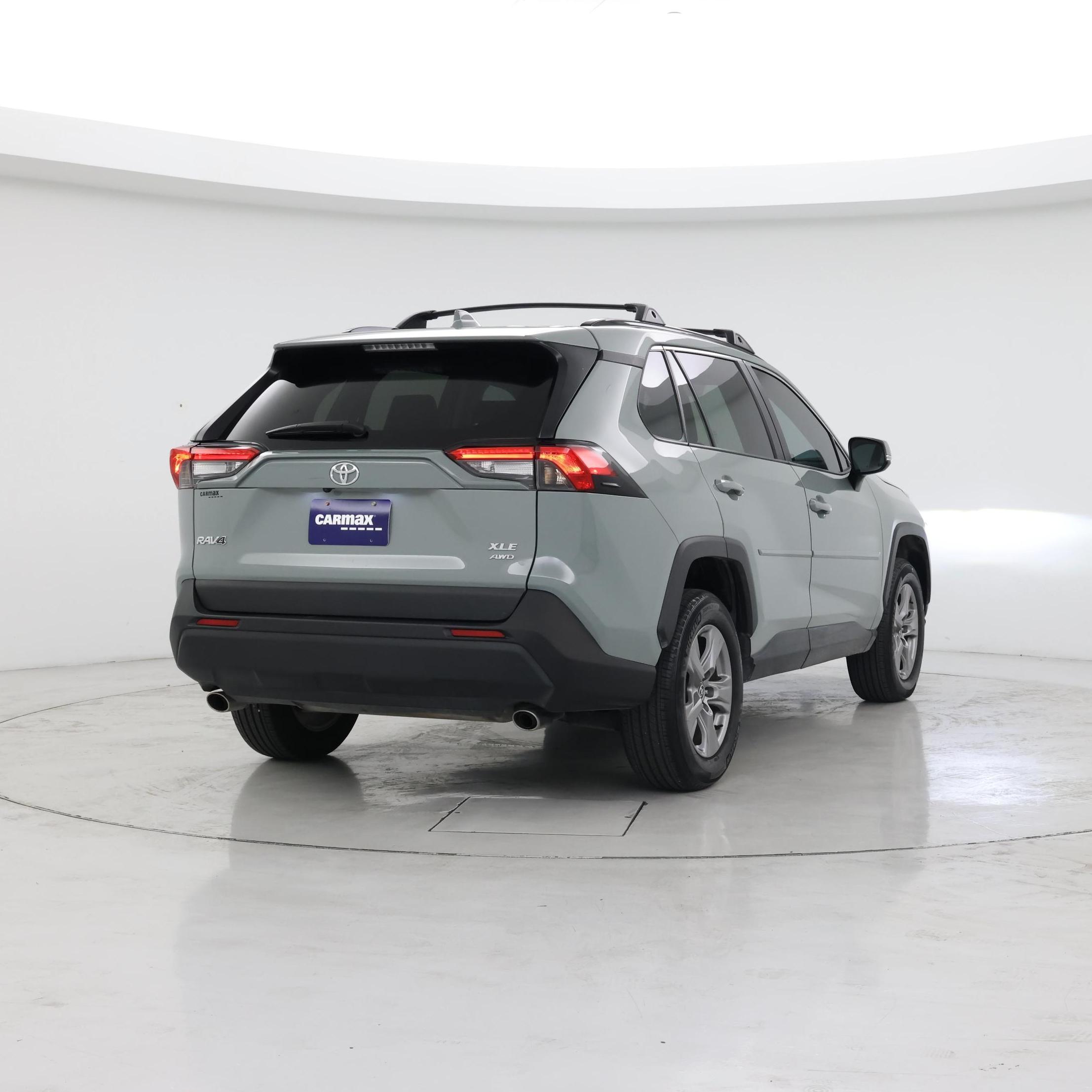 Thumbnail: 2023 Toyota RAV4 - 8