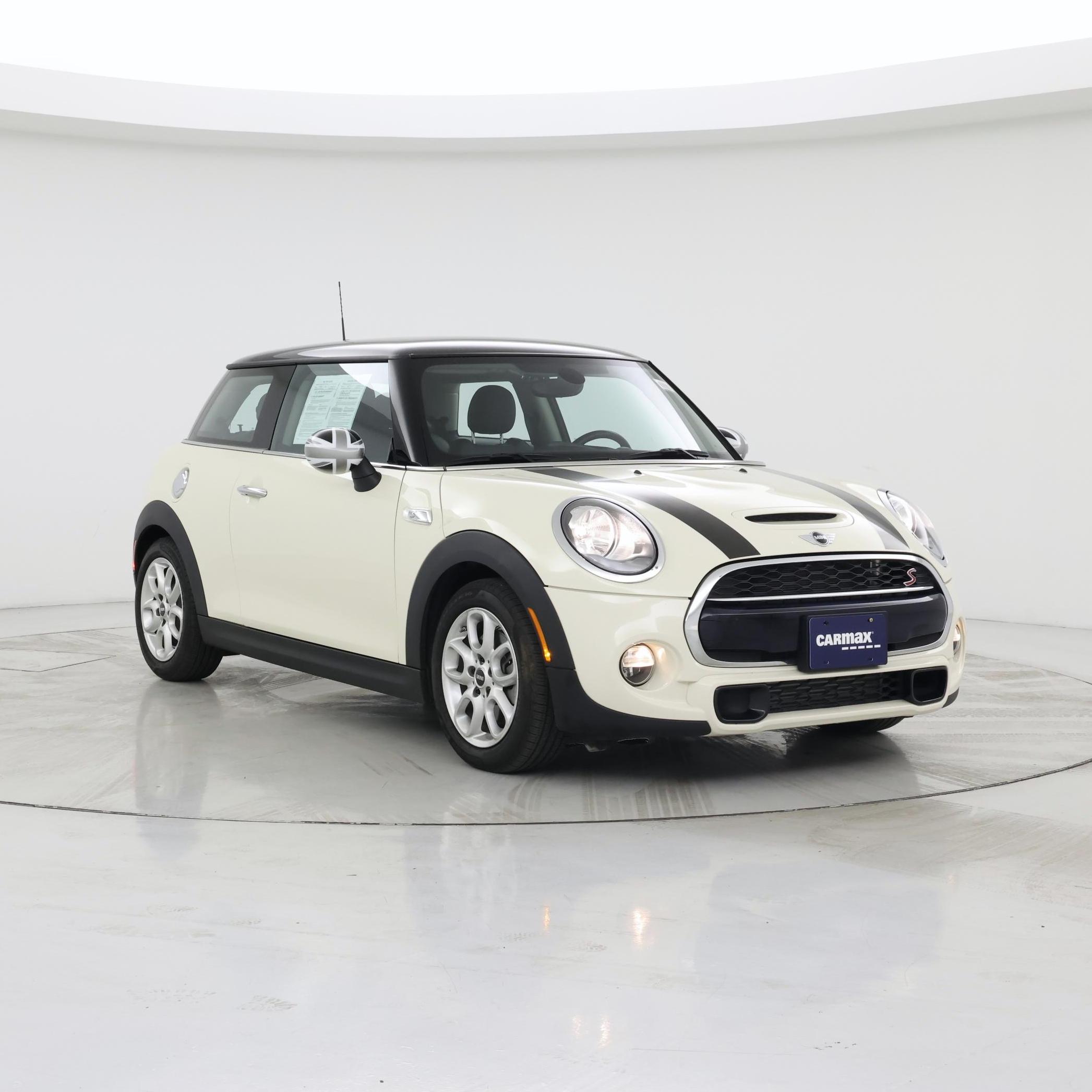 Thumbnail: 2015 MINI Cooper Hardtop - 1