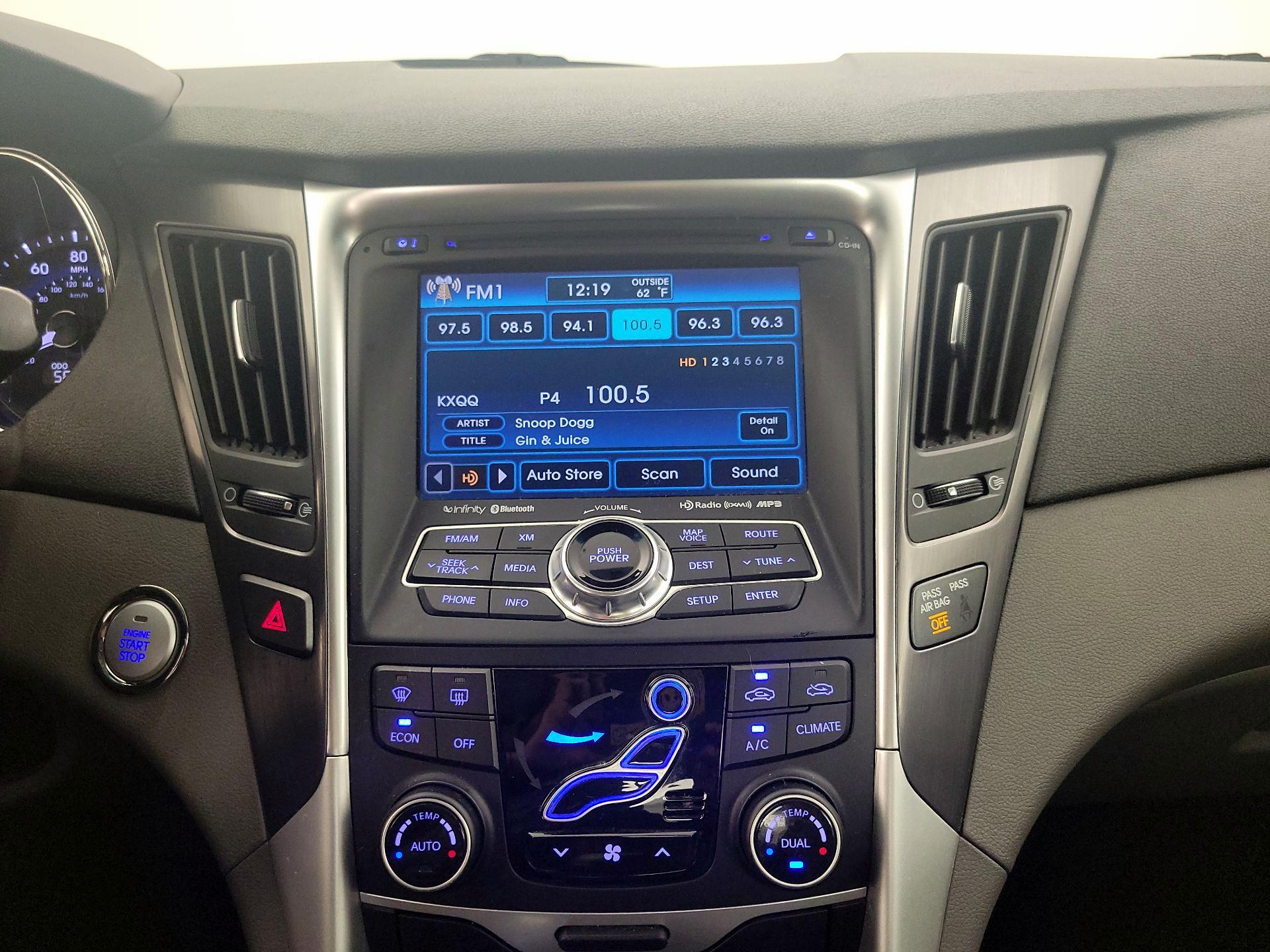 Thumbnail: 2015 Hyundai Sonata - 16