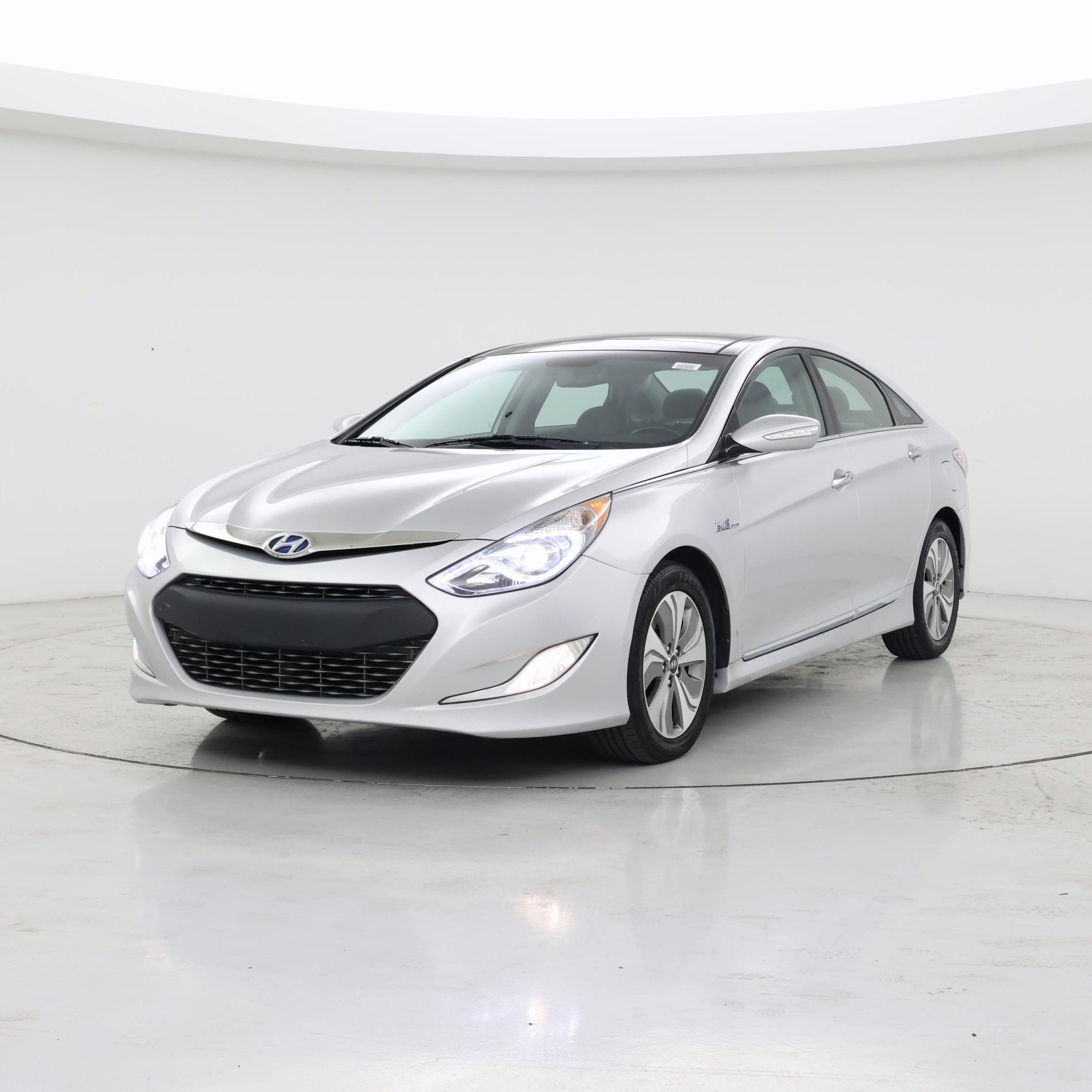 Thumbnail: 2015 Hyundai Sonata - 4