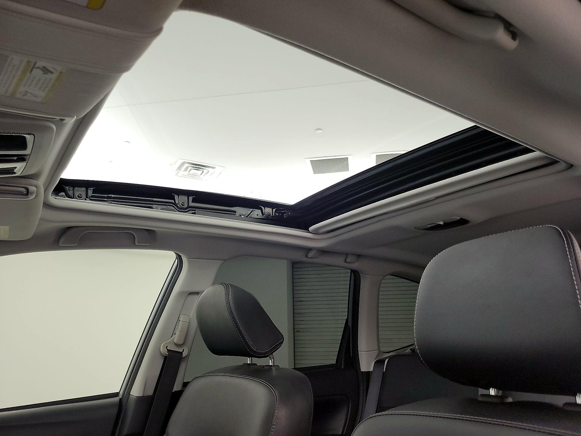 Thumbnail: 2018 Subaru Forester - 18