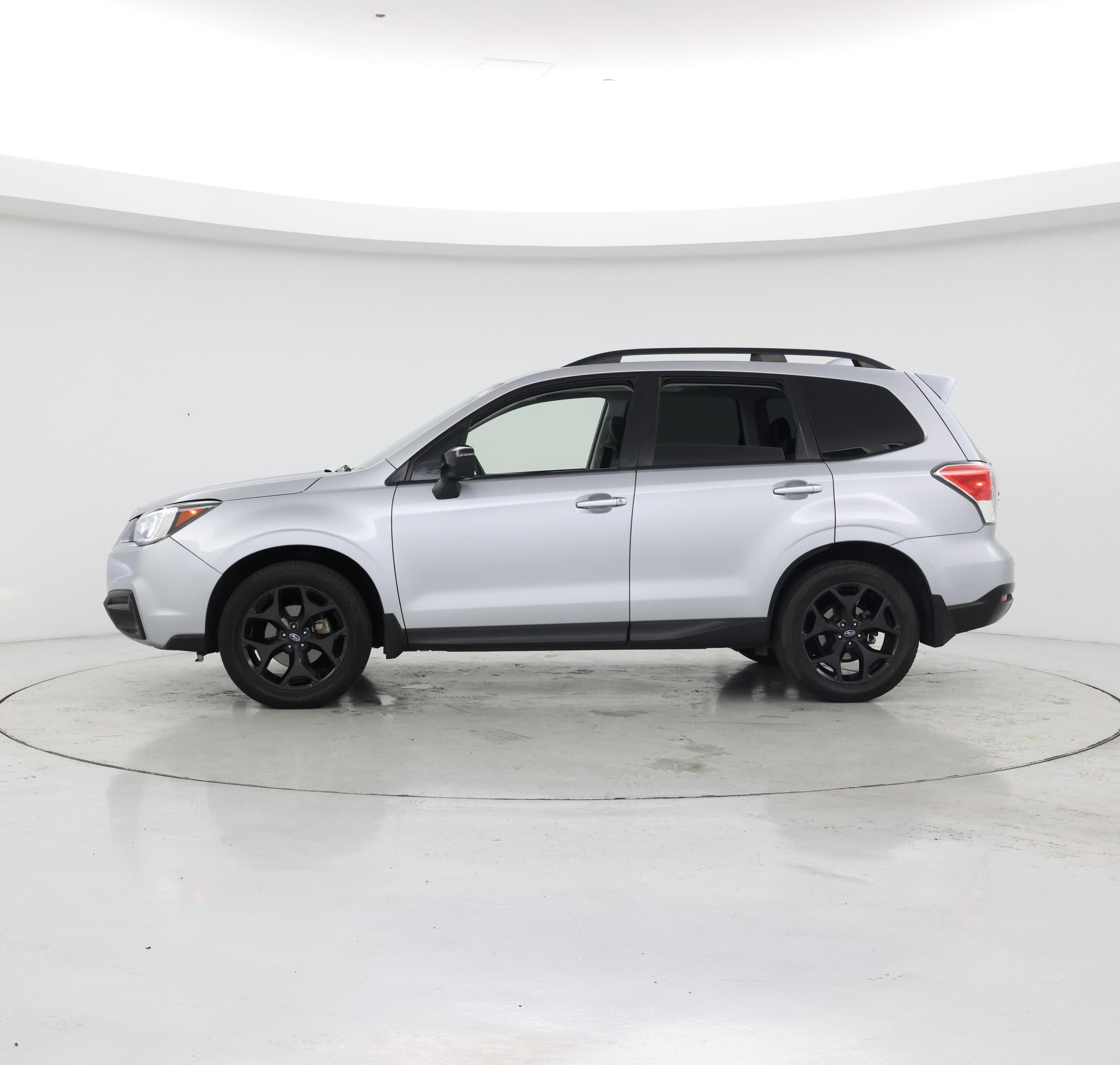 Thumbnail: 2018 Subaru Forester - 3