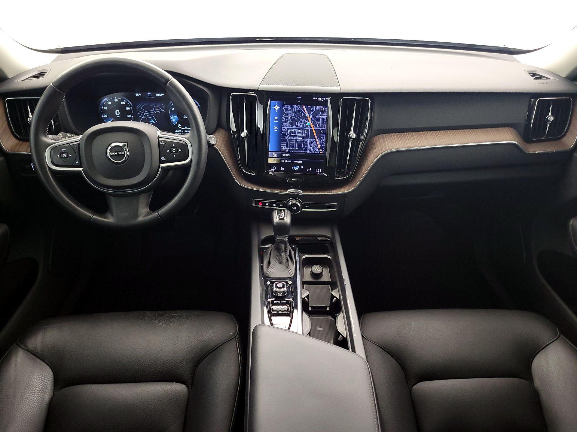 Thumbnail: 2021 Volvo XC60 - 9