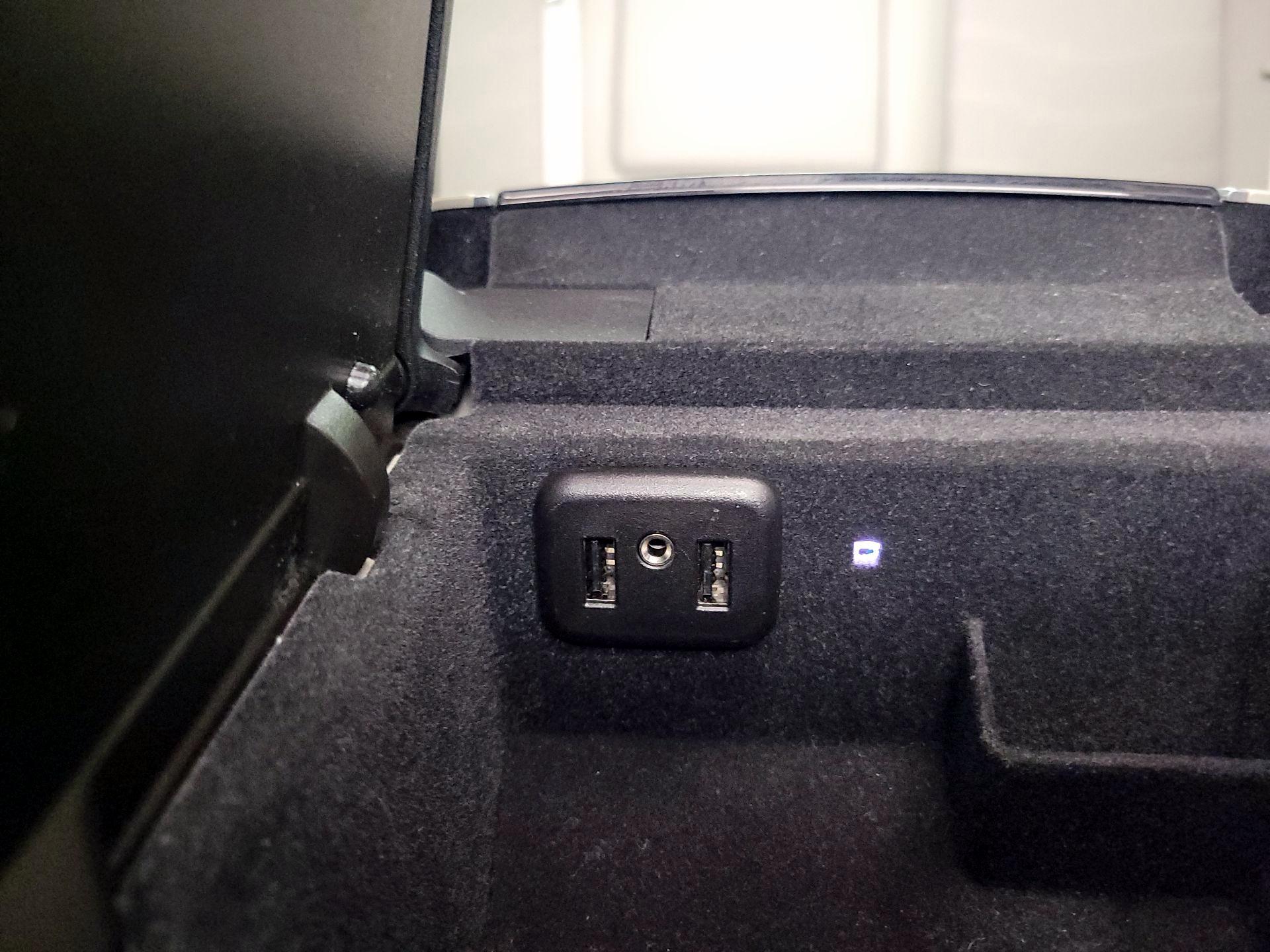 Thumbnail: 2017 Cadillac CT6 - 19