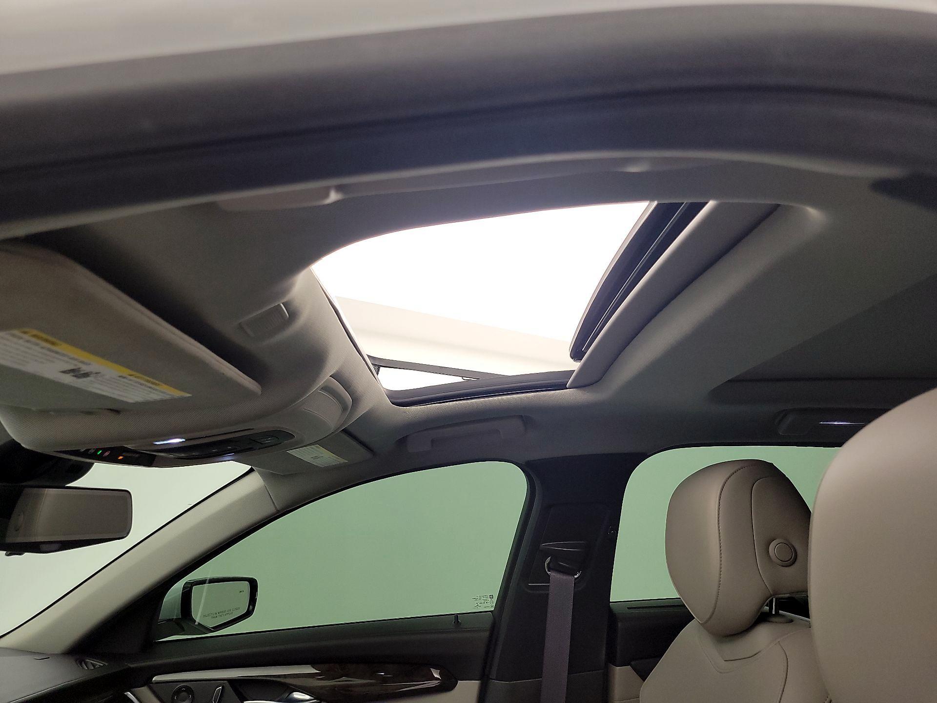 Thumbnail: 2017 Cadillac CT6 - 20